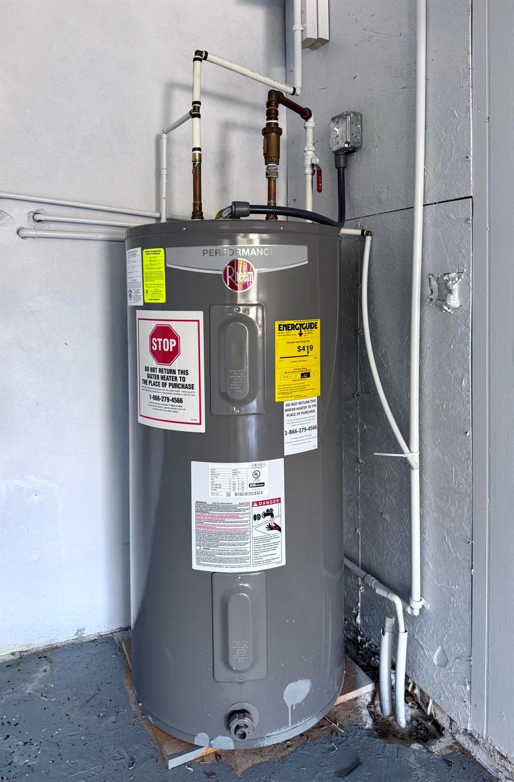 1455 NE Silver Maple Way