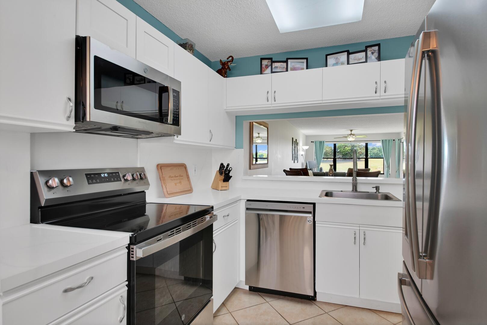 4708 Lucerne Lakes Boulevard E 104