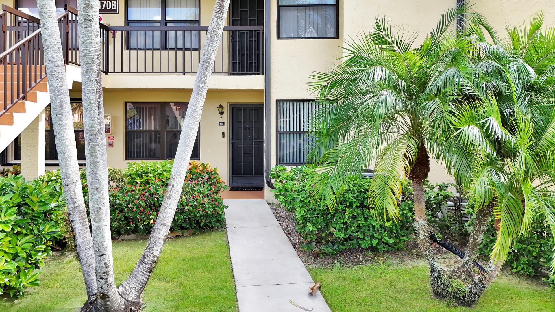 4708 Lucerne Lakes Boulevard E 104