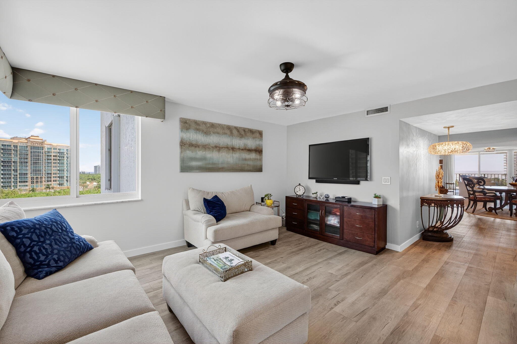 777 Bayshore Drive 1003