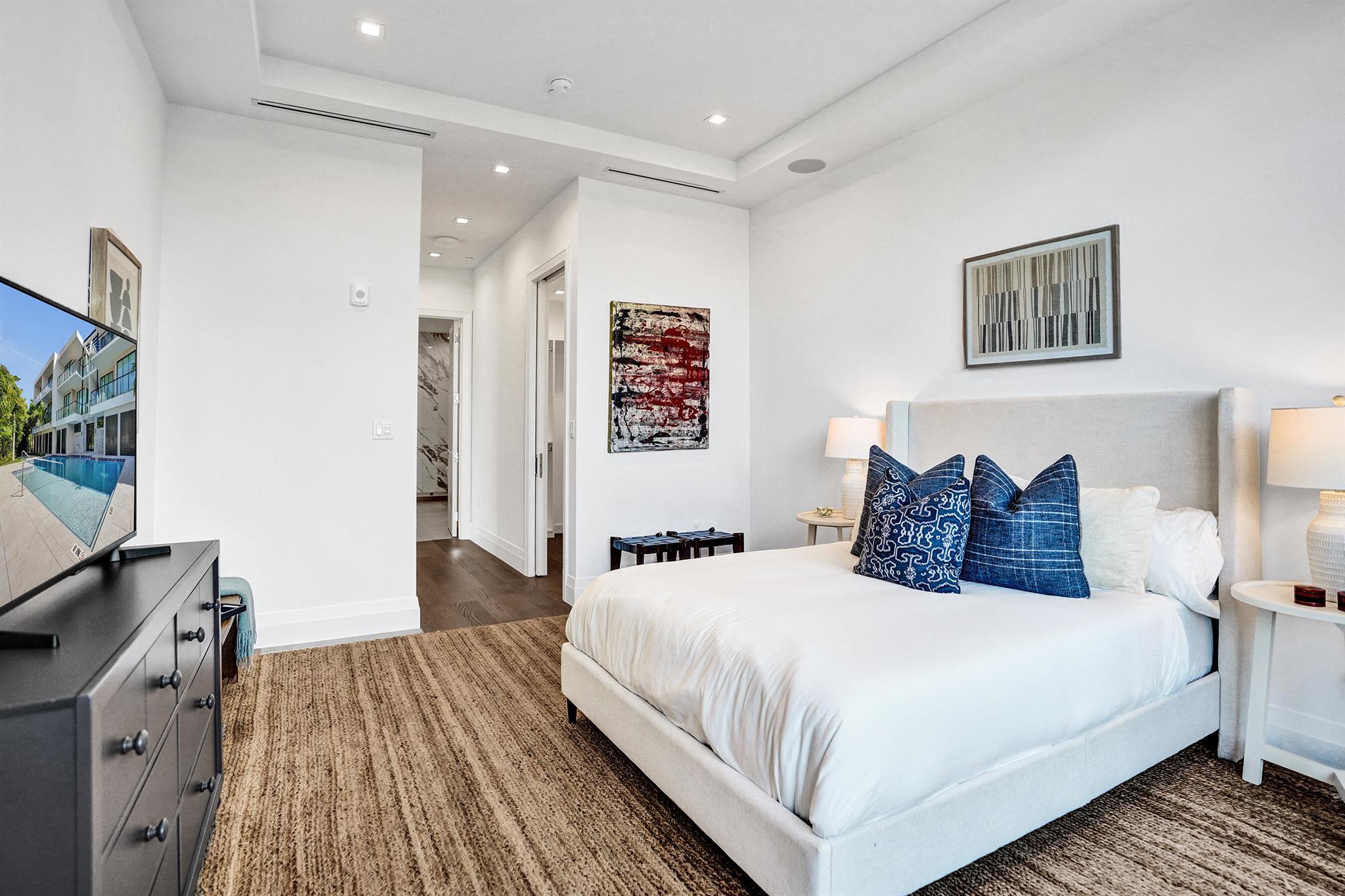 1177 George Bush Boulevard 208