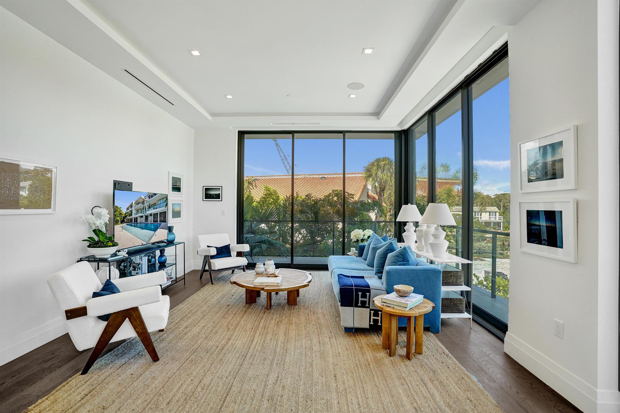 1177 George Bush Boulevard 208