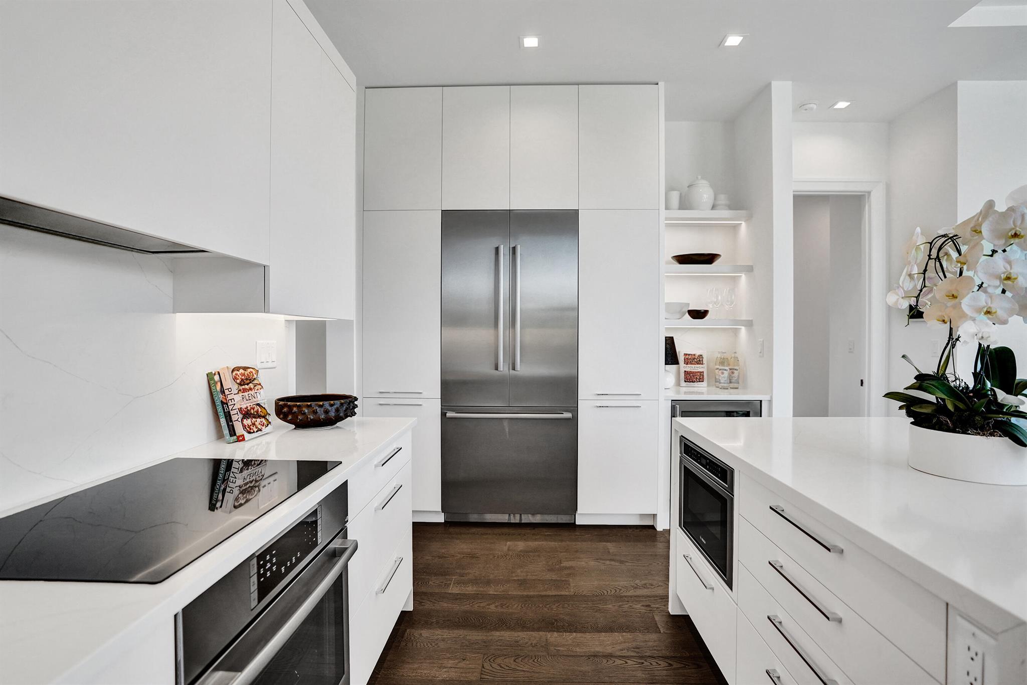 1177 George Bush Boulevard 208