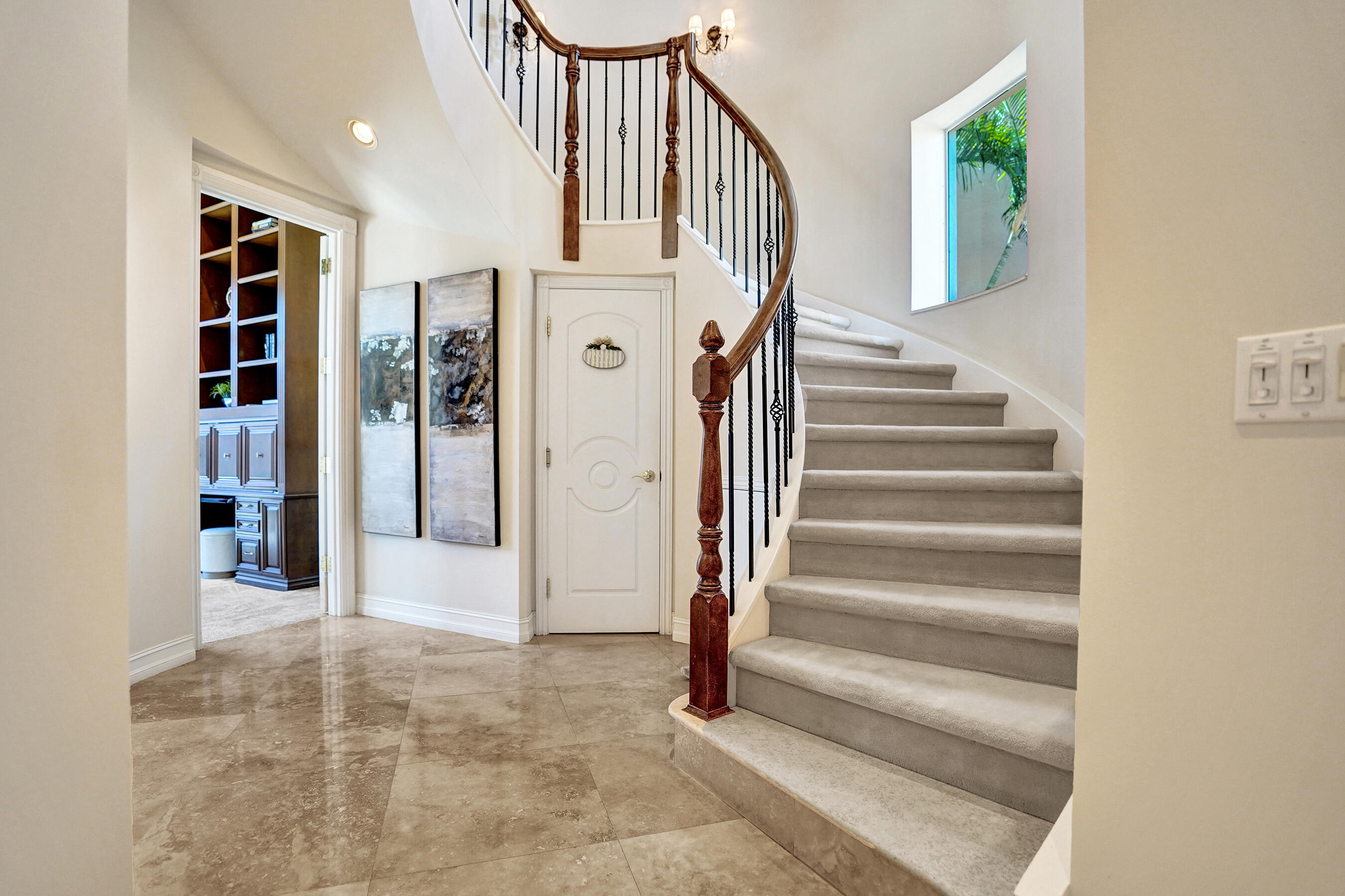 612 Admirals Way