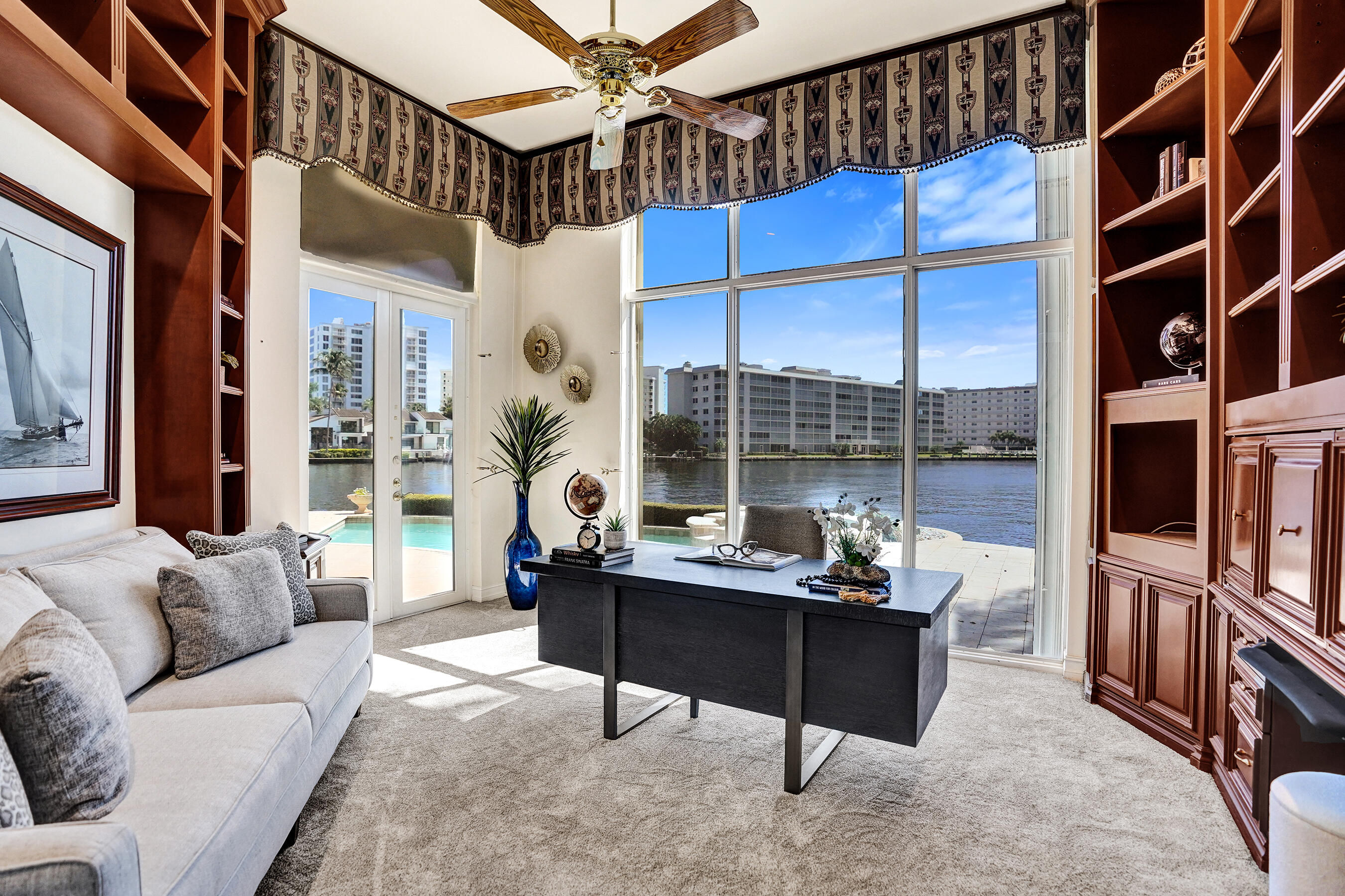 612 Admirals Way