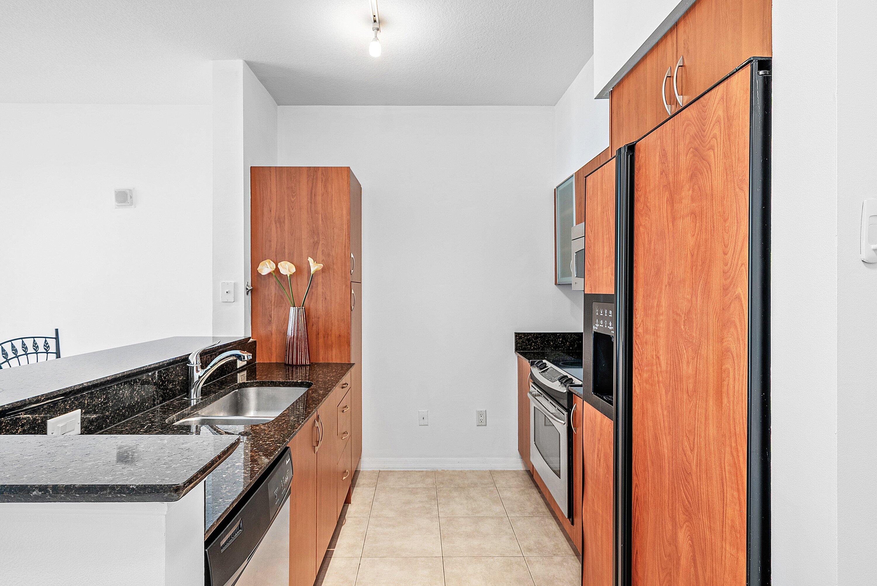 233 S Federal Highway 404