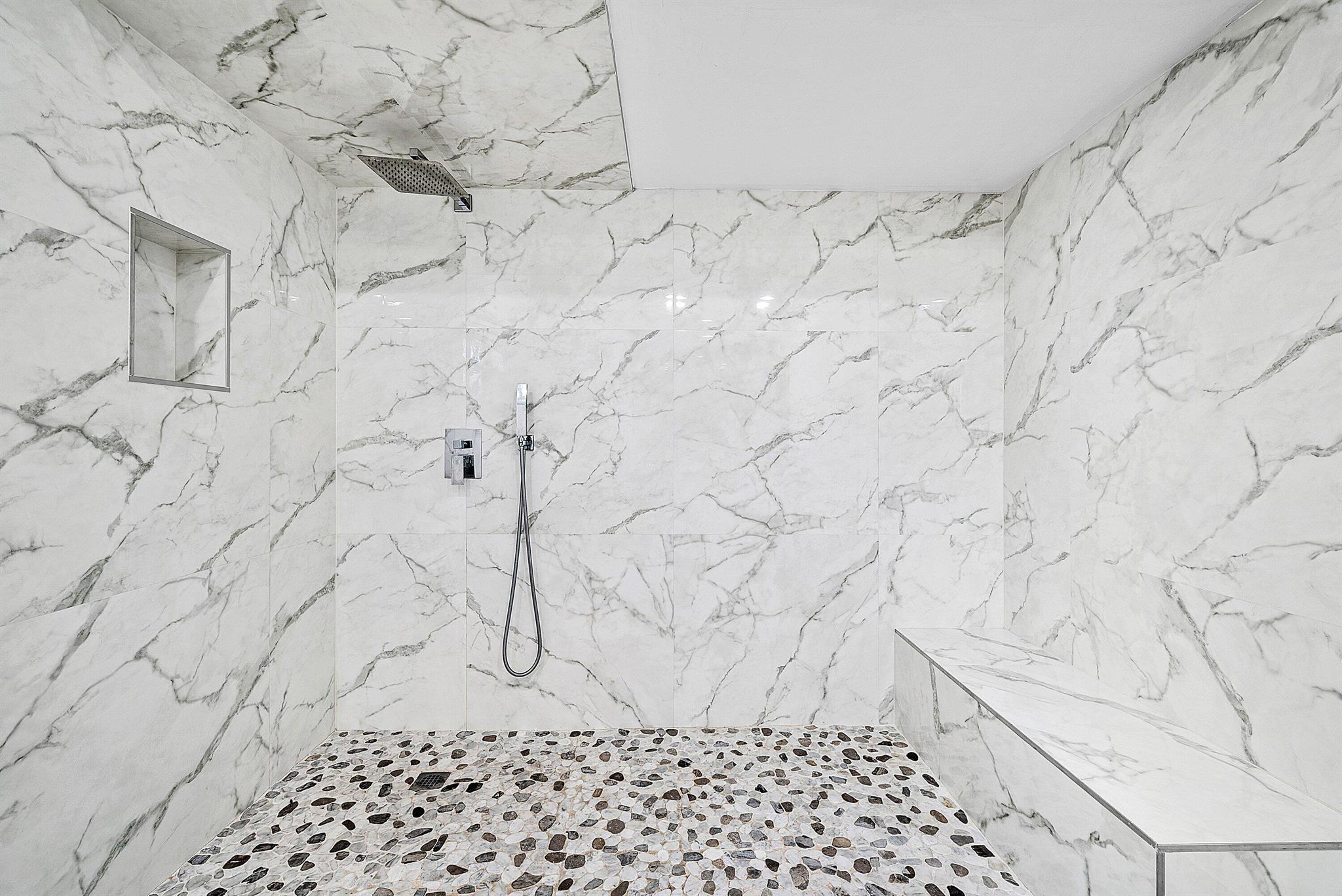 6165 Old Court Road 123