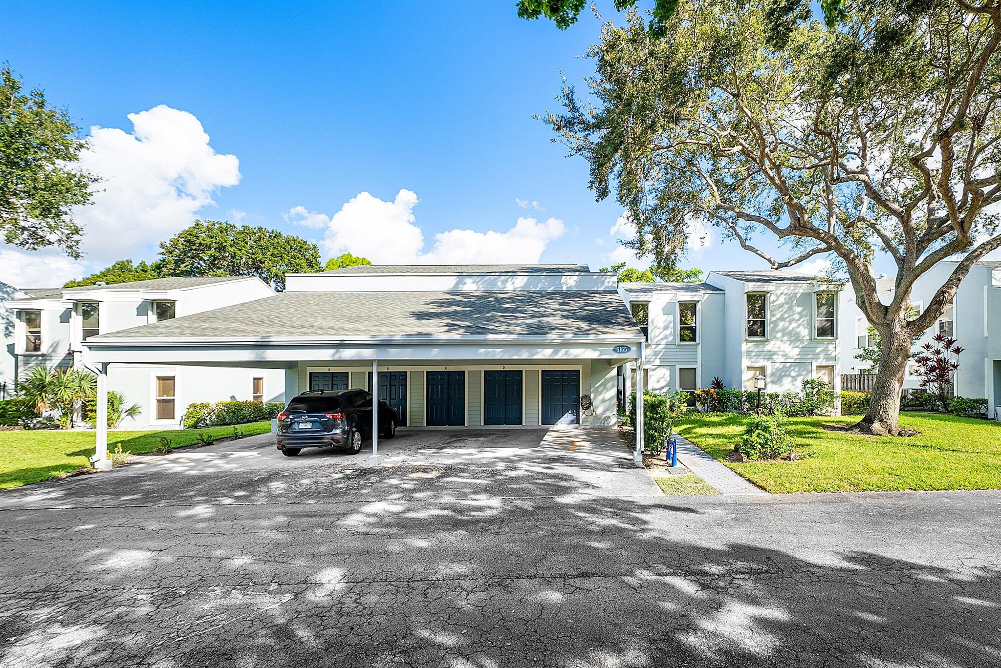 6165 Old Court Road 123