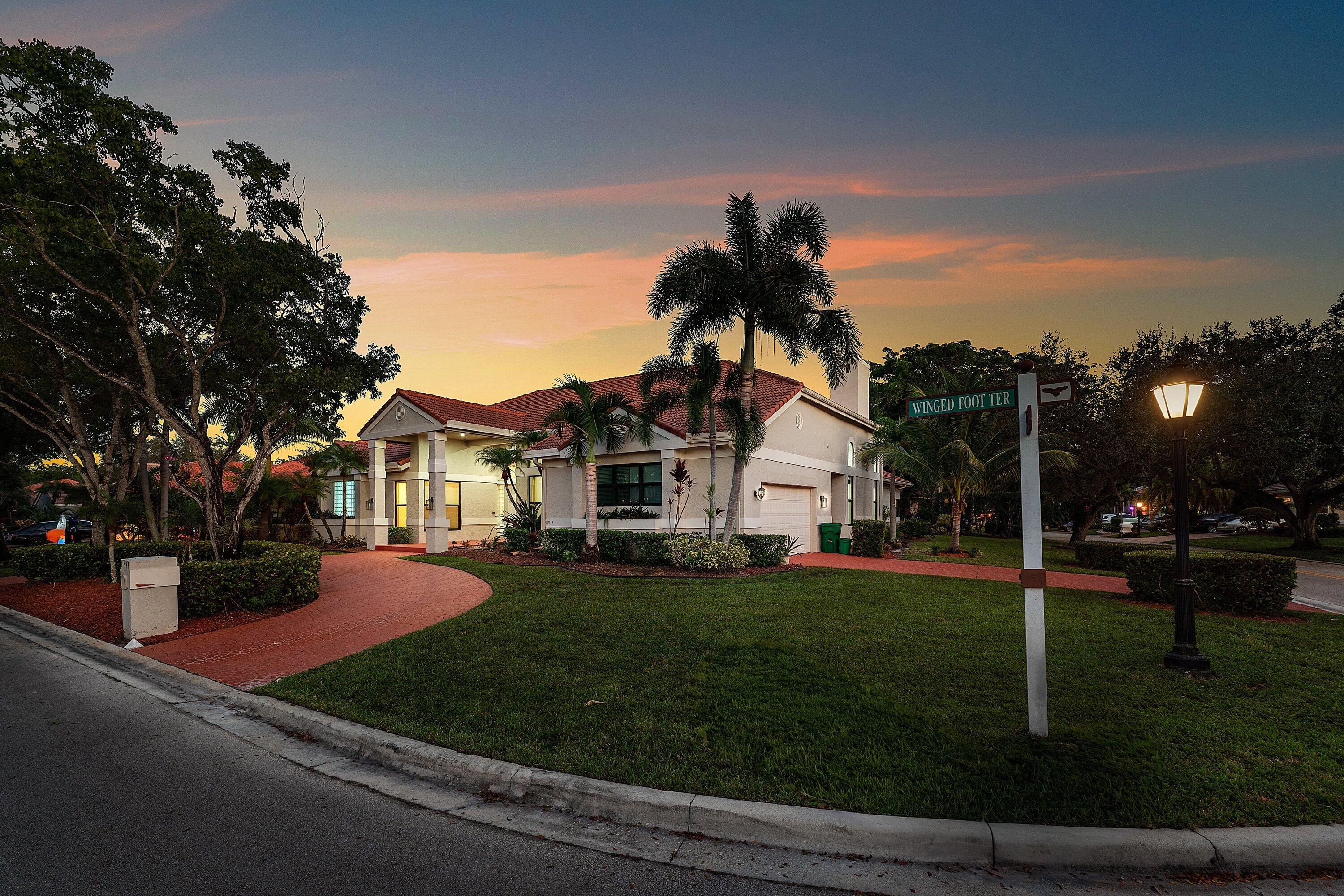 11944 Winged Foot Terrace