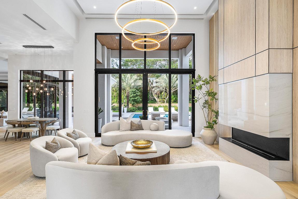 16484 Bridlewood Circle