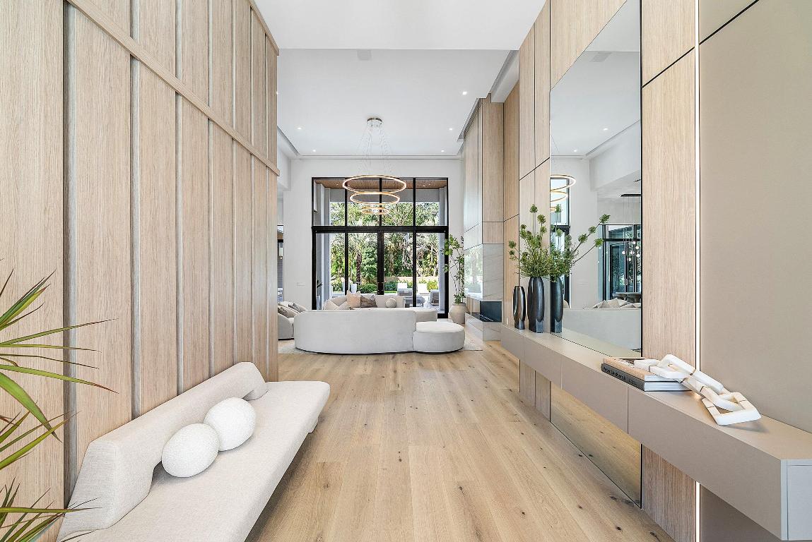 16484 Bridlewood Circle