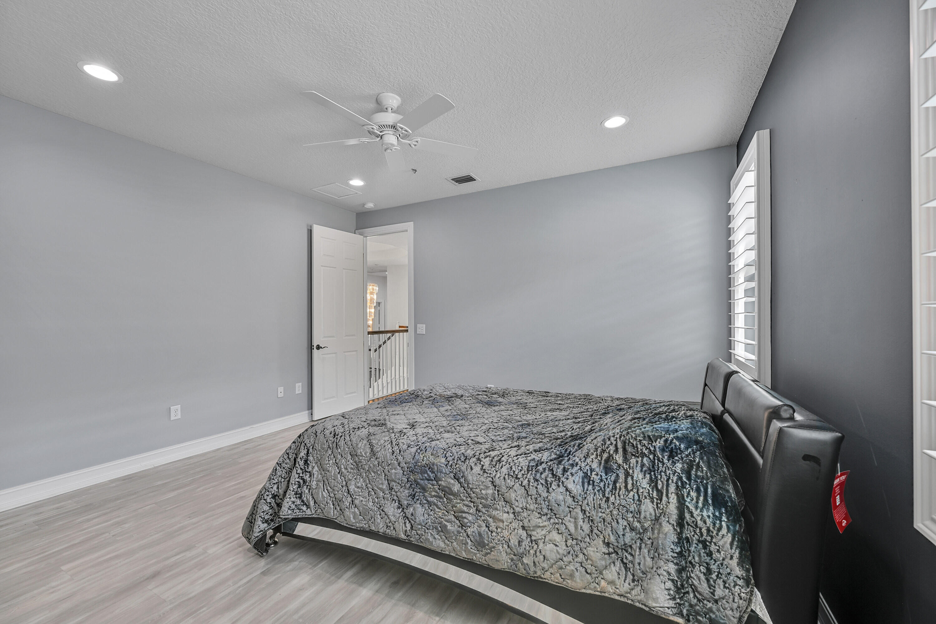 8652 Lewis River Road