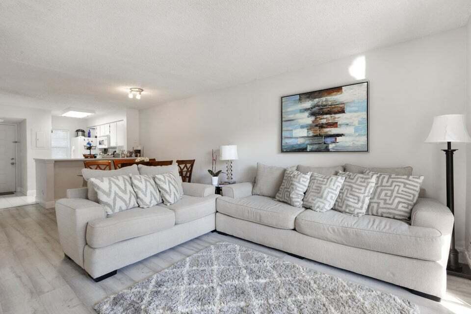 2230 N Cypress Bend Drive 209