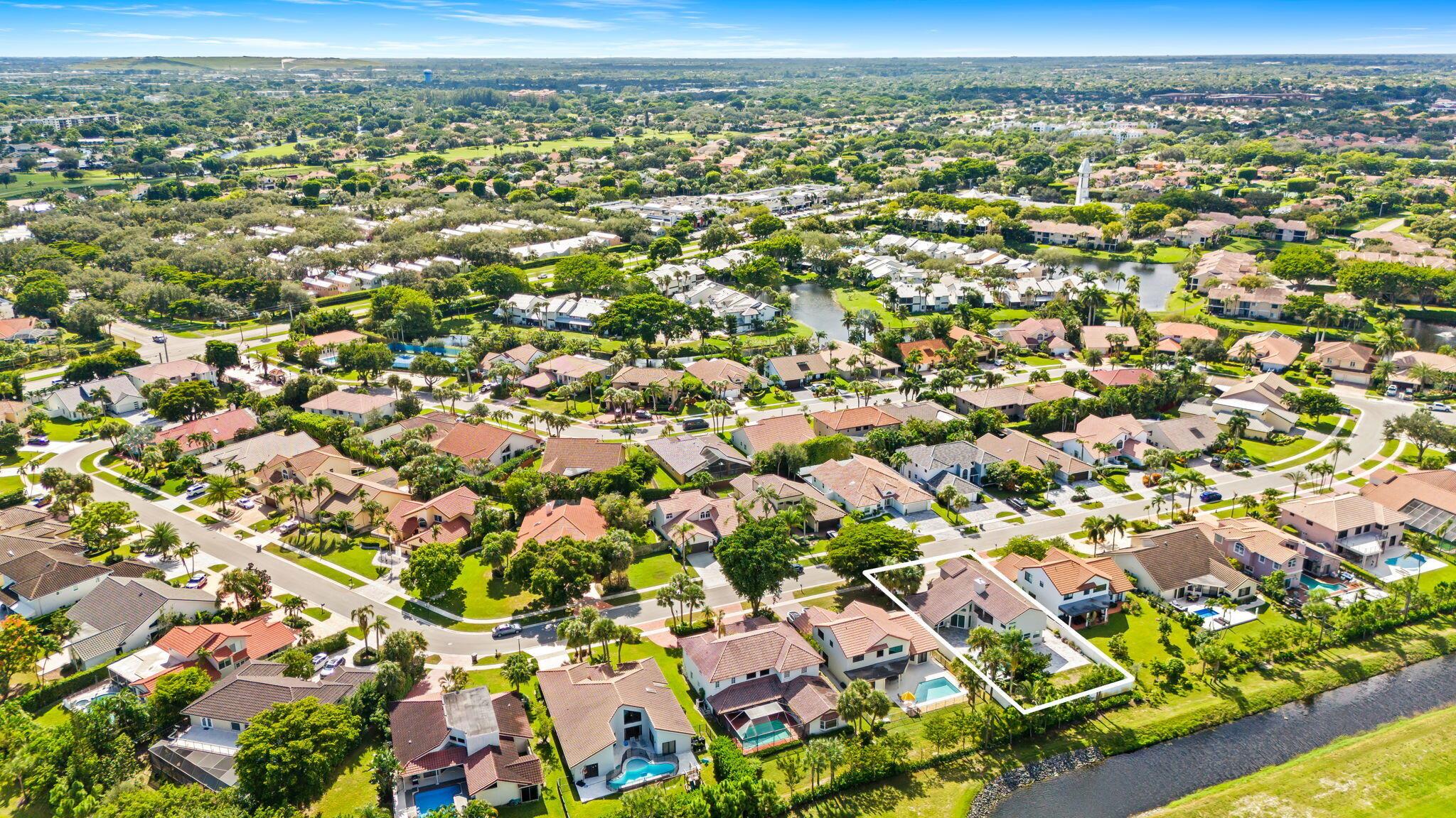 23162 L'Ermitage Circle