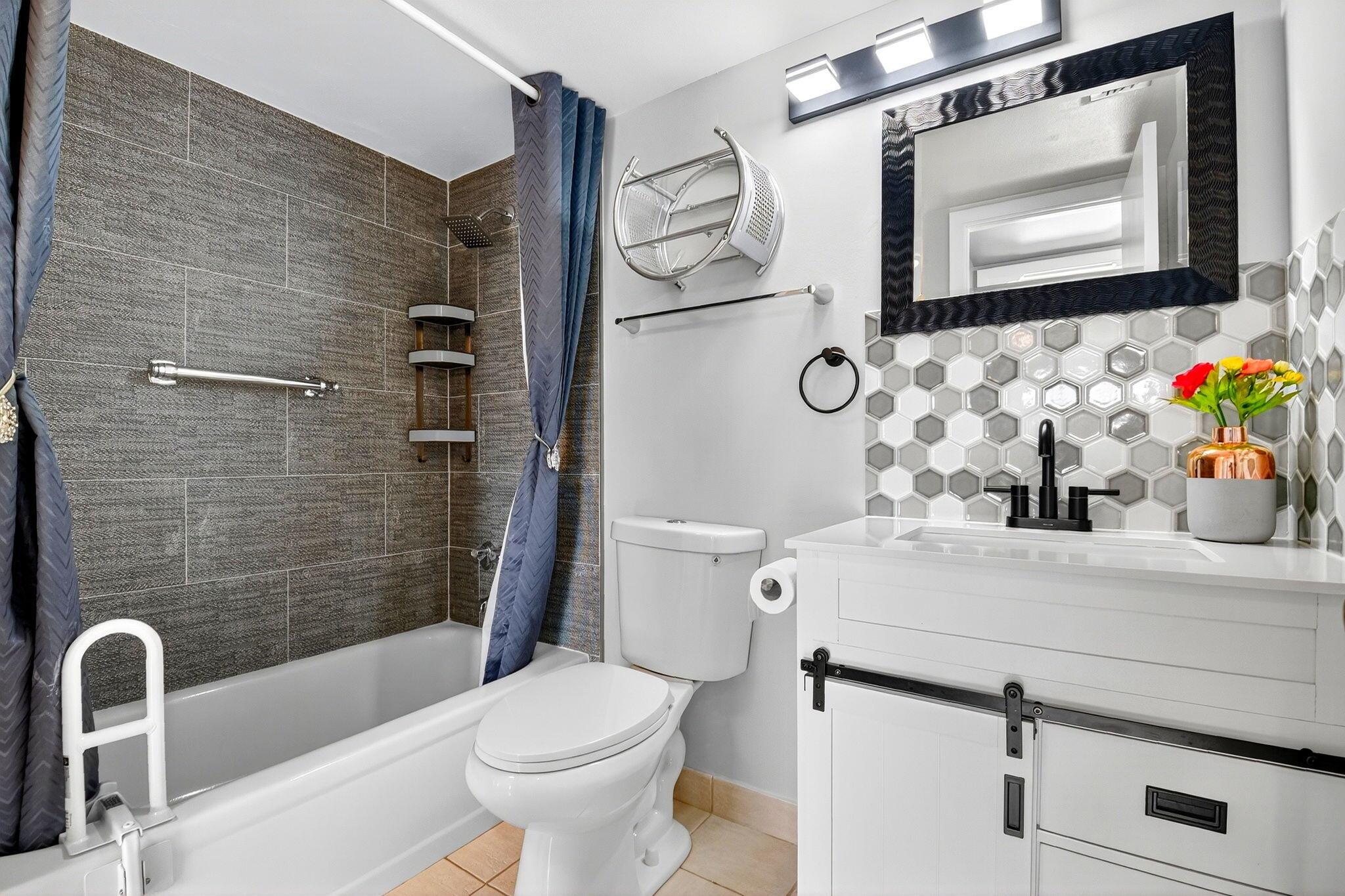 337 Knotty Pine Circle A-2