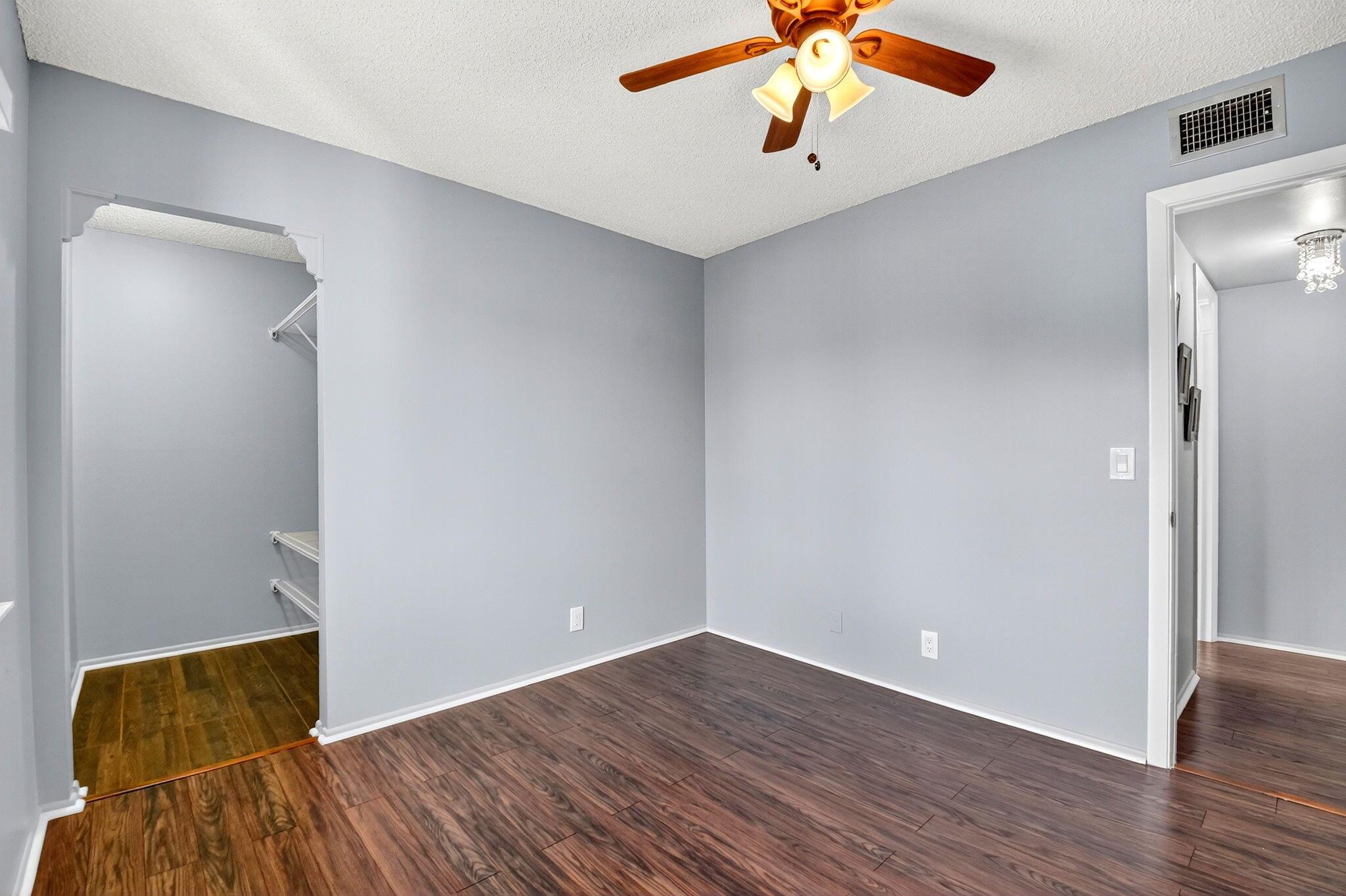 337 Knotty Pine Circle A-2