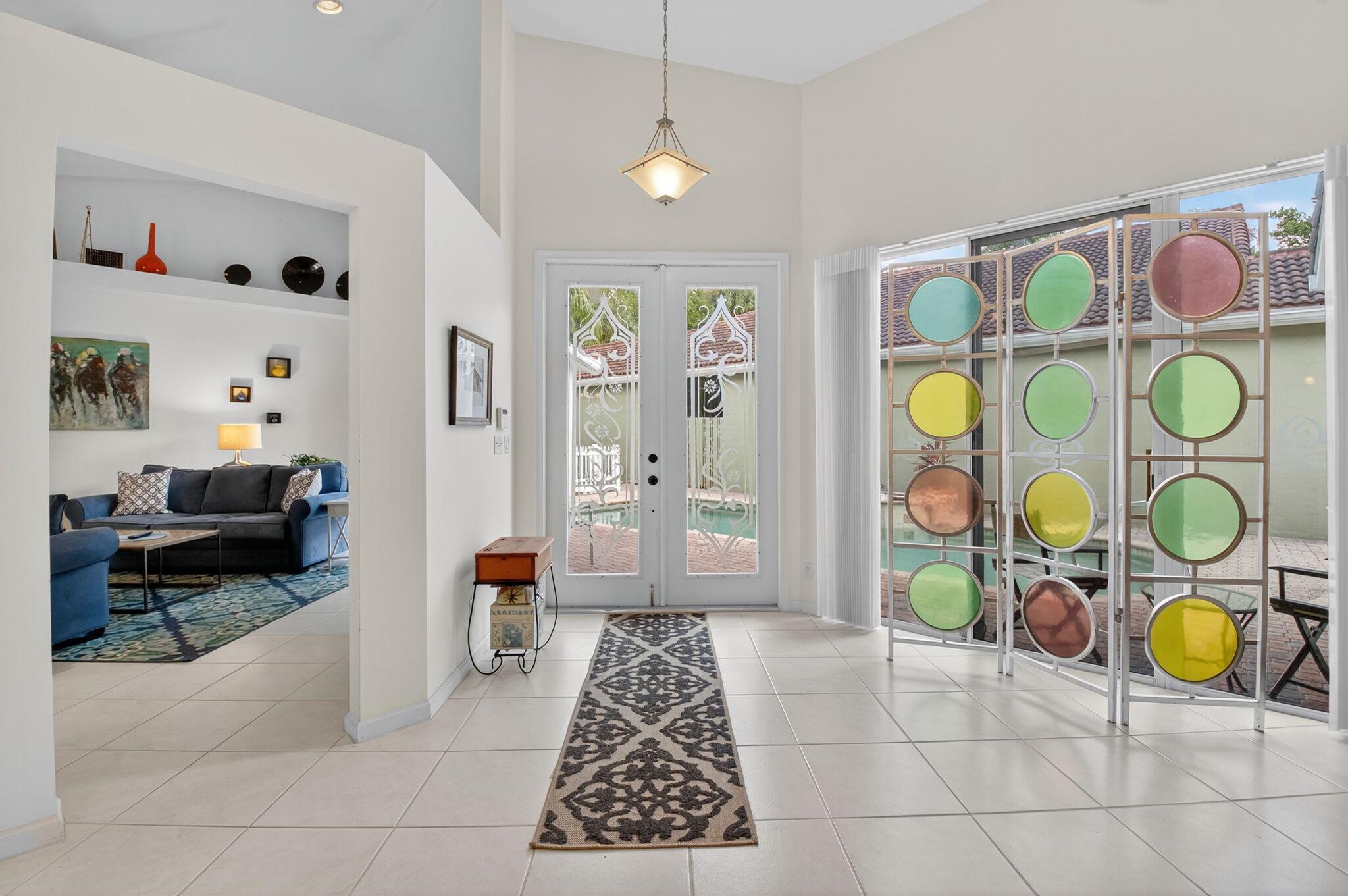 6032 Rossmoor Lakes Court