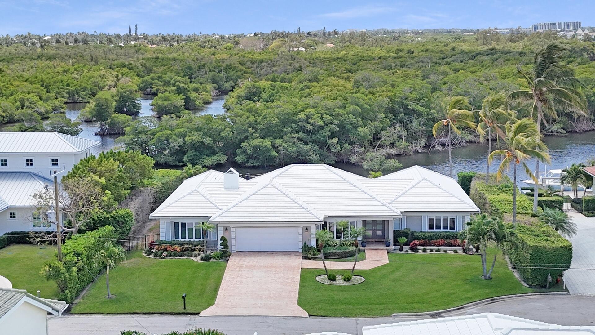 7 Inlet Cay Drive