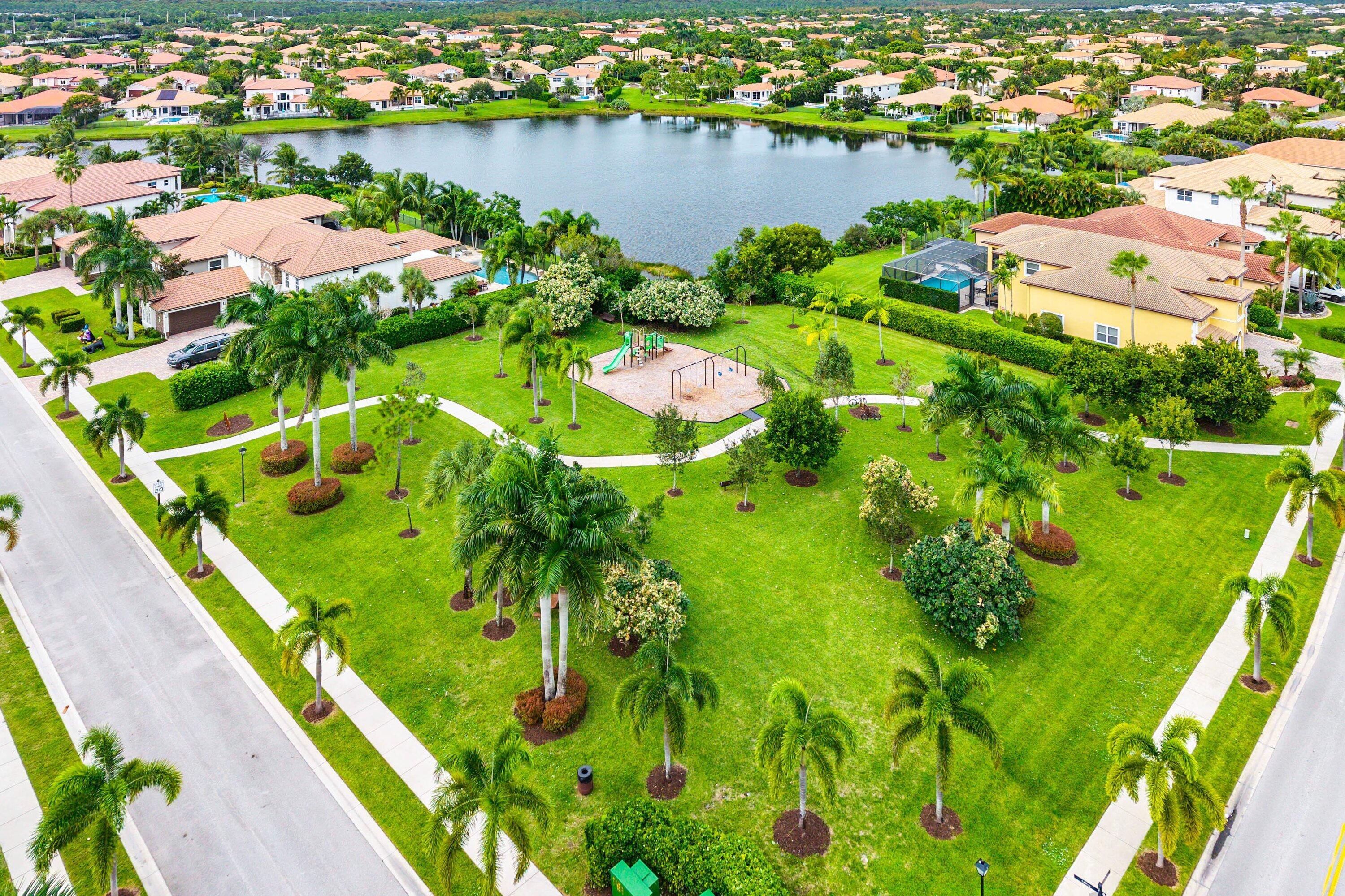 287 Rudder Cay Way