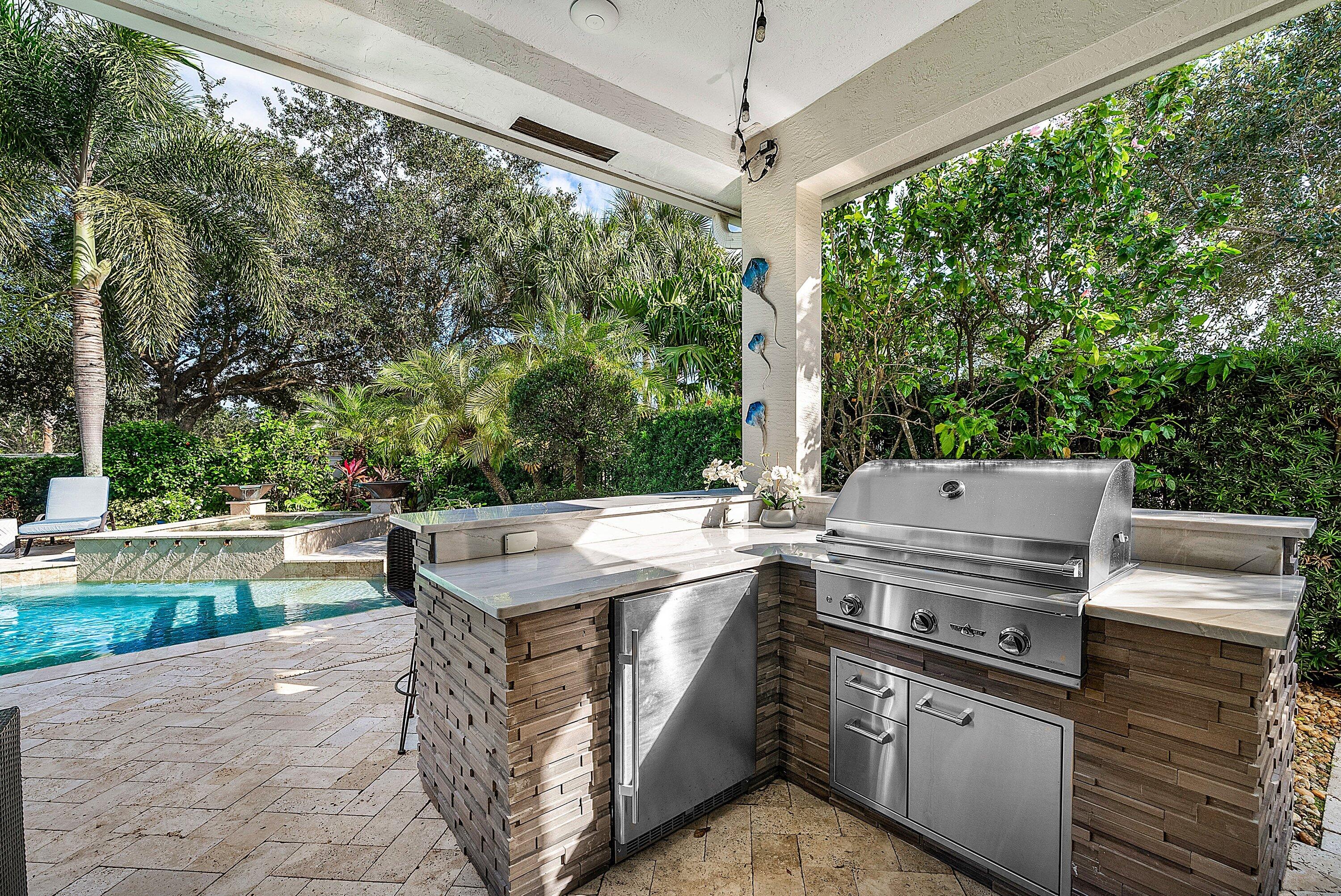 287 Rudder Cay Way