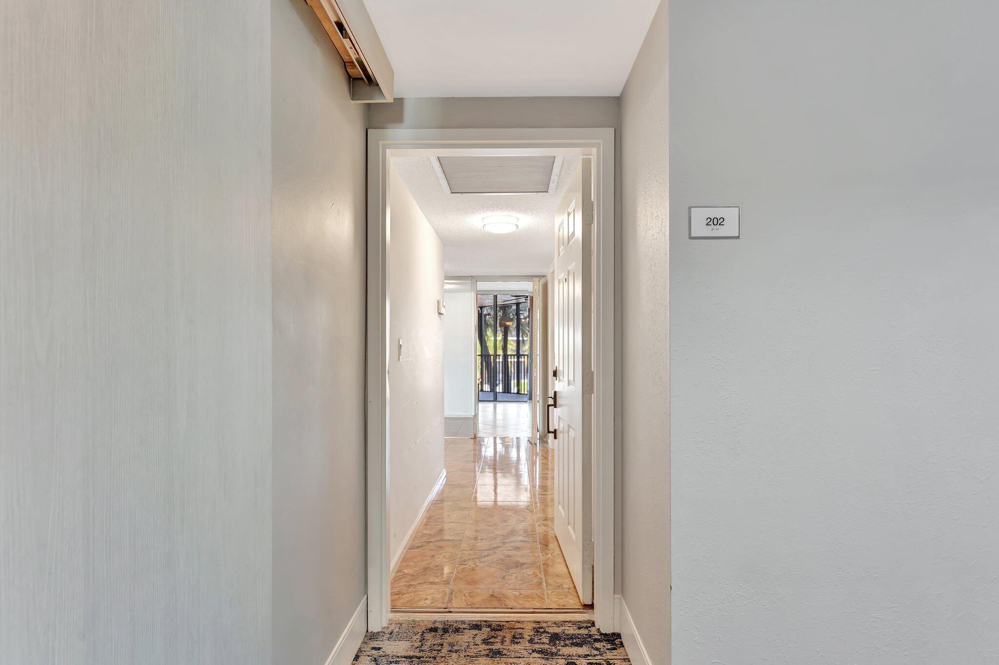 800 Jeffery 202 Street 202