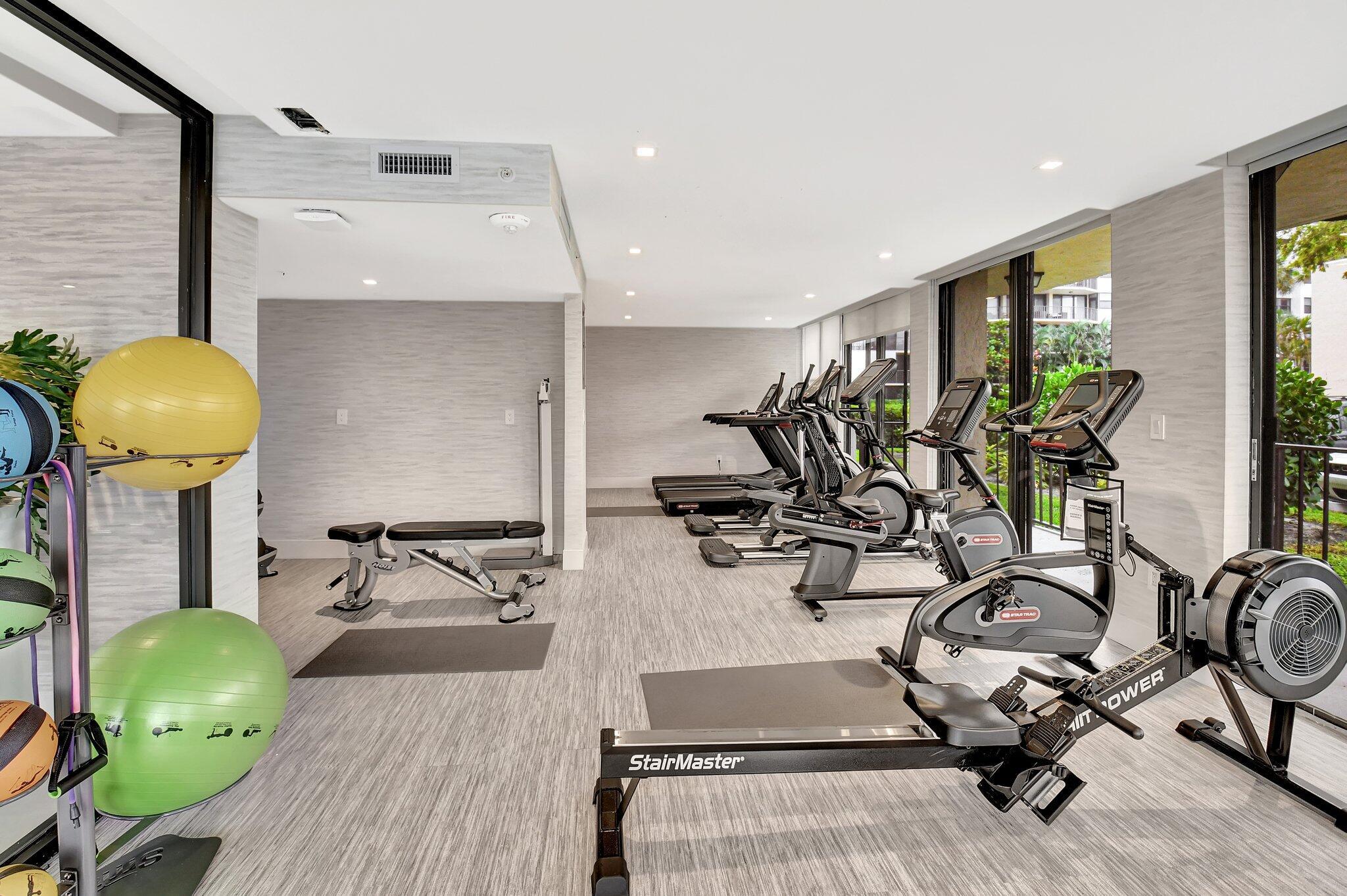 800 Jeffery 202 Street 202