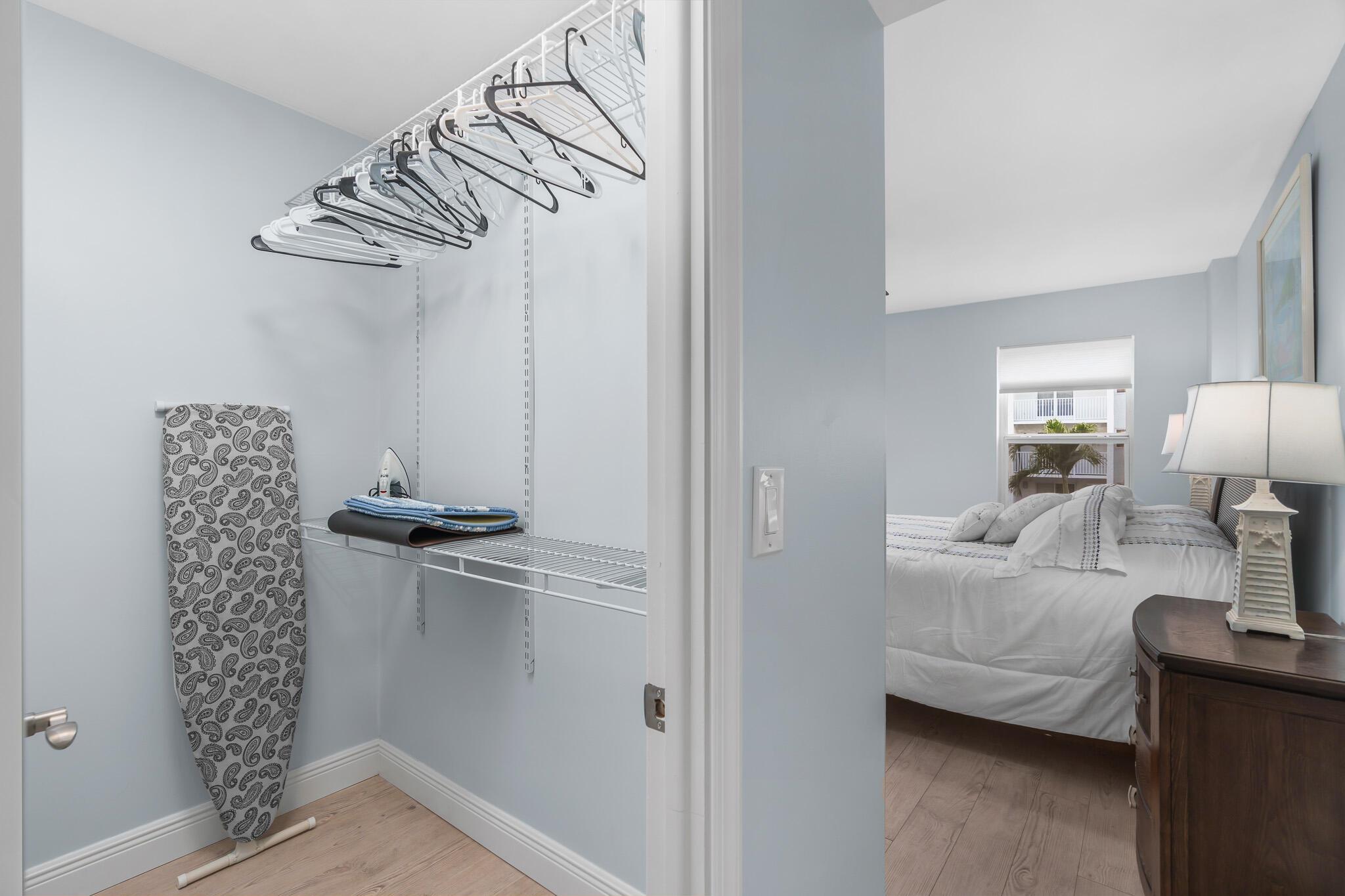 950 Ponce De Leon Road 207