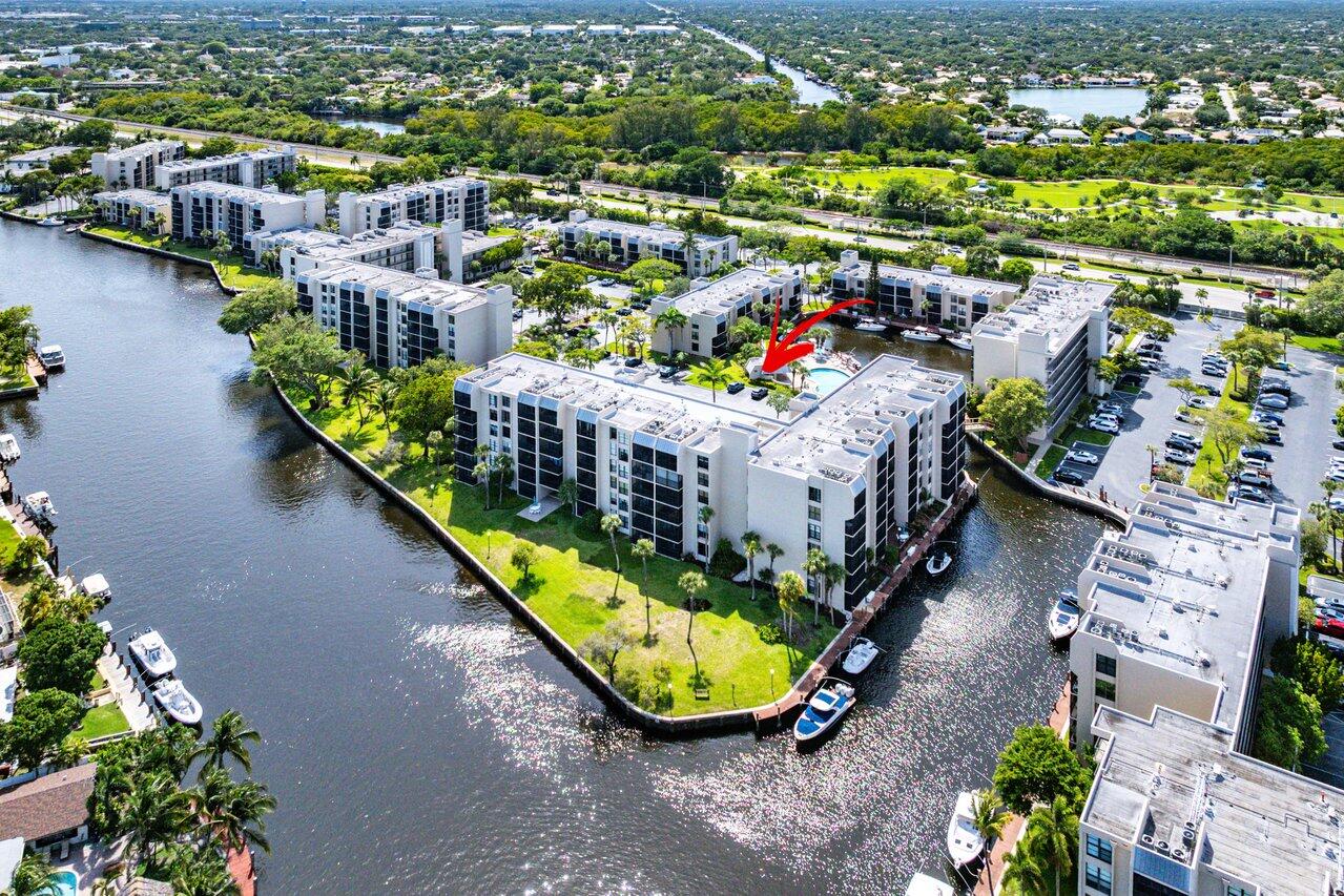 12 Royal Palm Way Unit 605