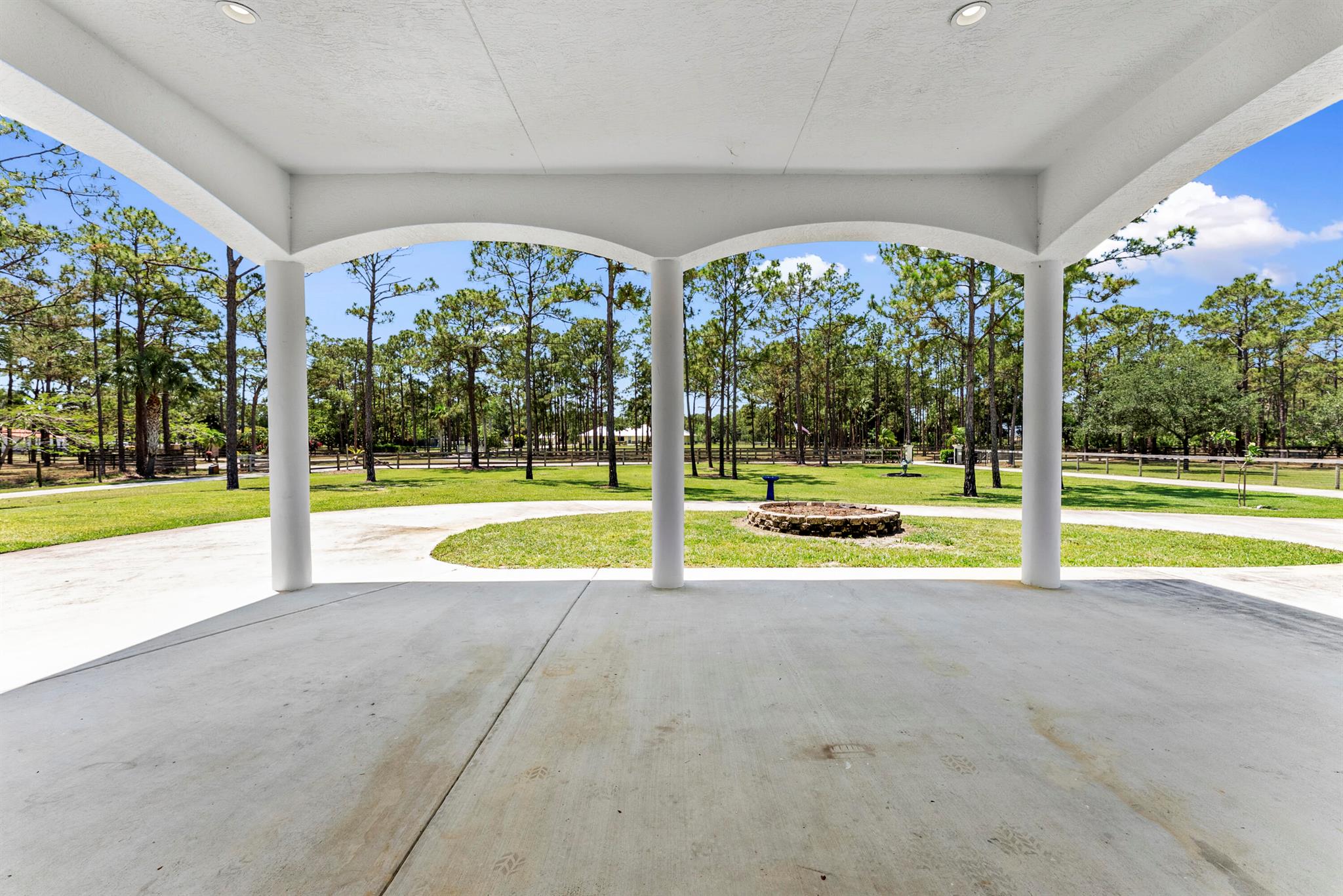 14819 Broken Arrow Place