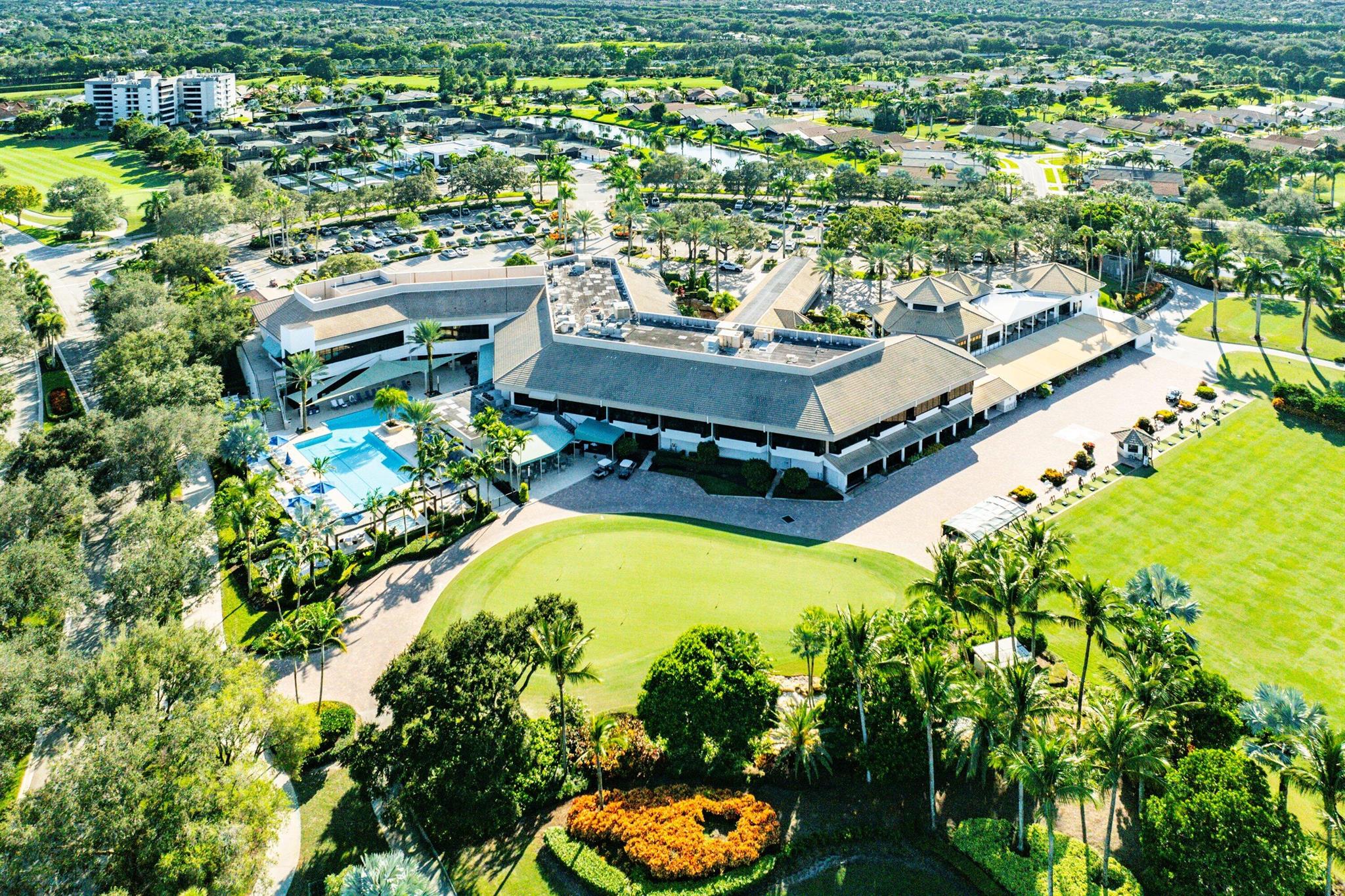 7459 Victory Lane 8805