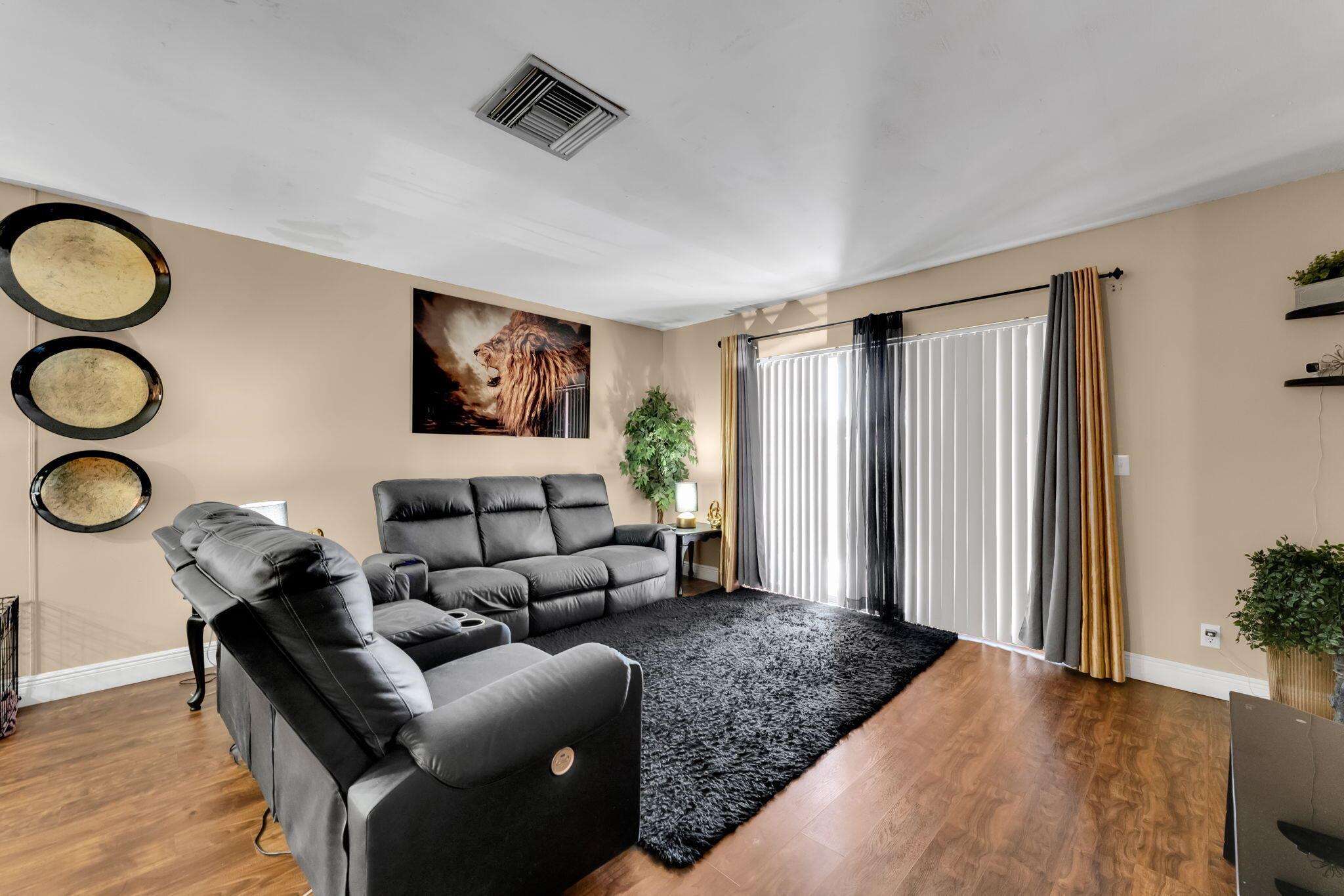 139 Sparrow Drive 2a