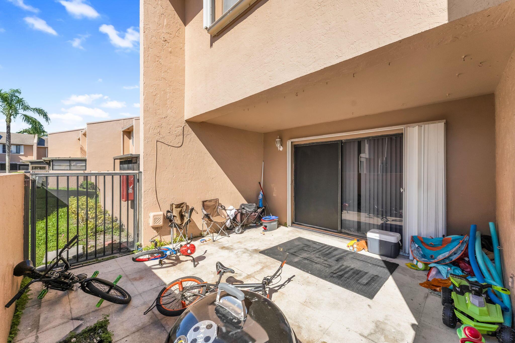 139 Sparrow Drive 2a