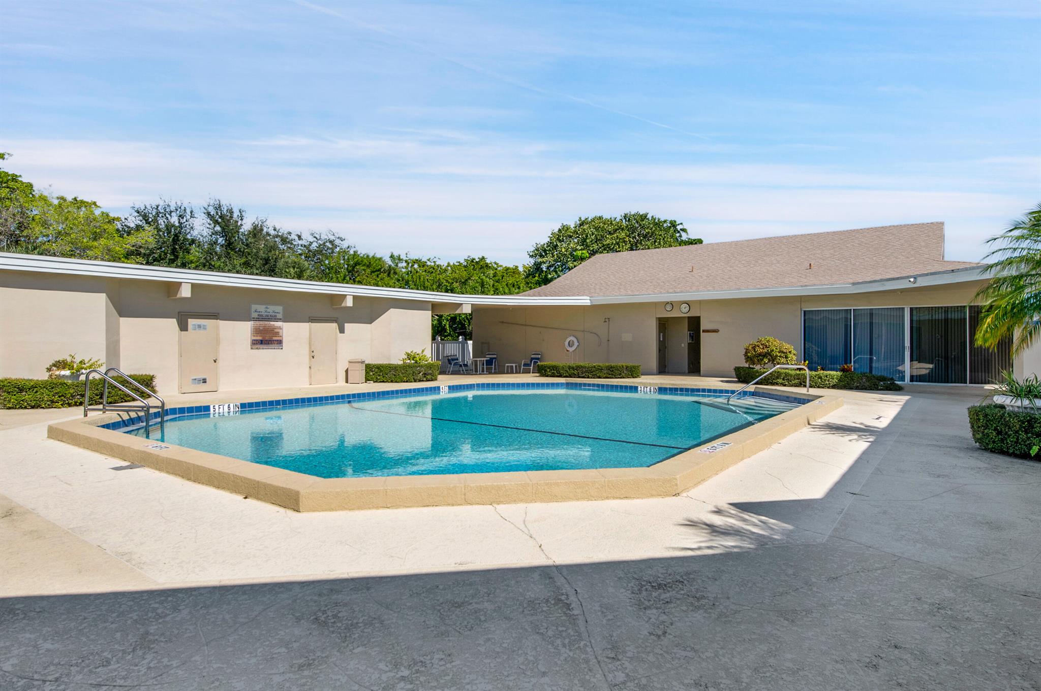 312 NE 17th Avenue 202