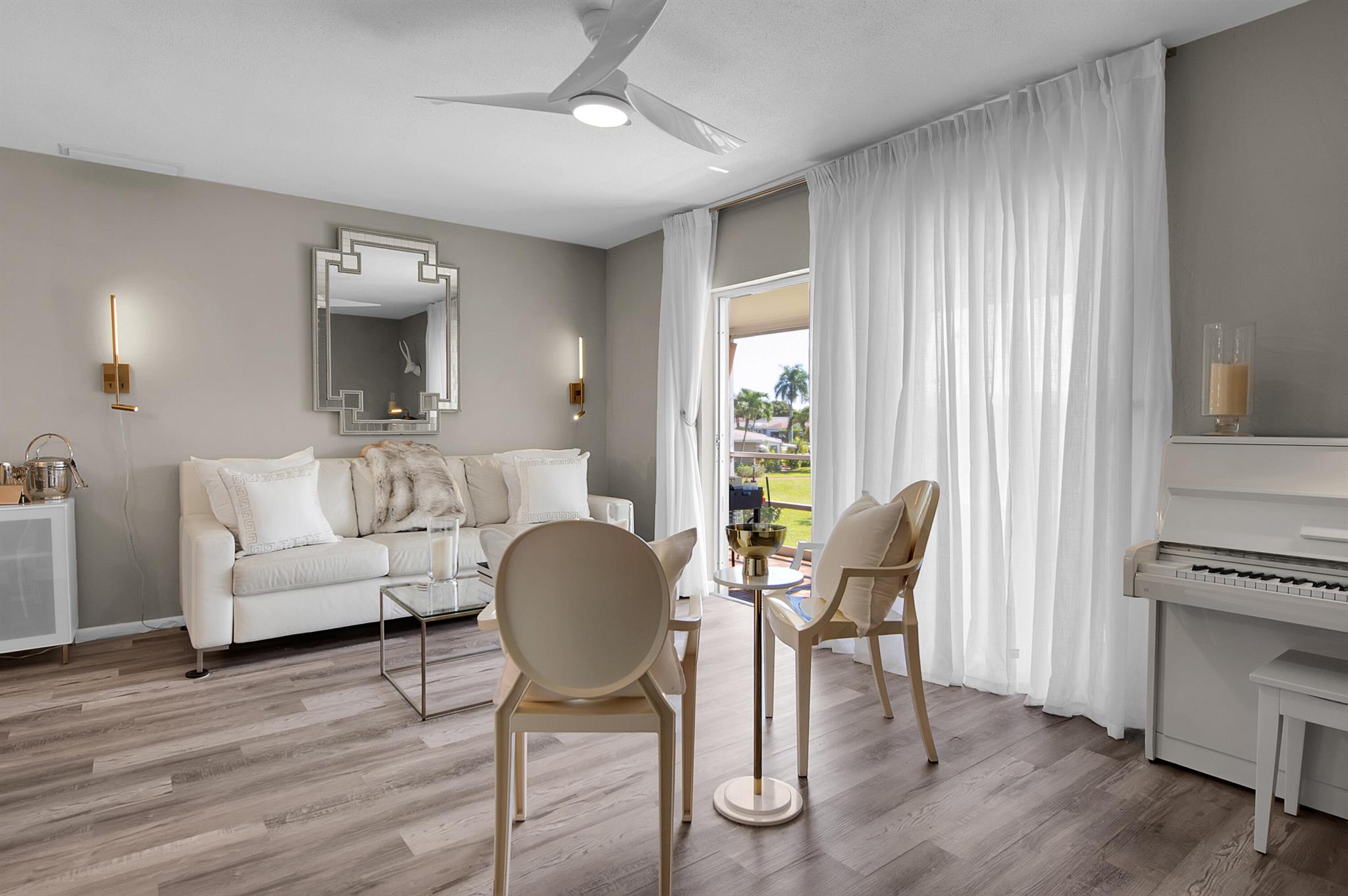 312 NE 17th Avenue 202