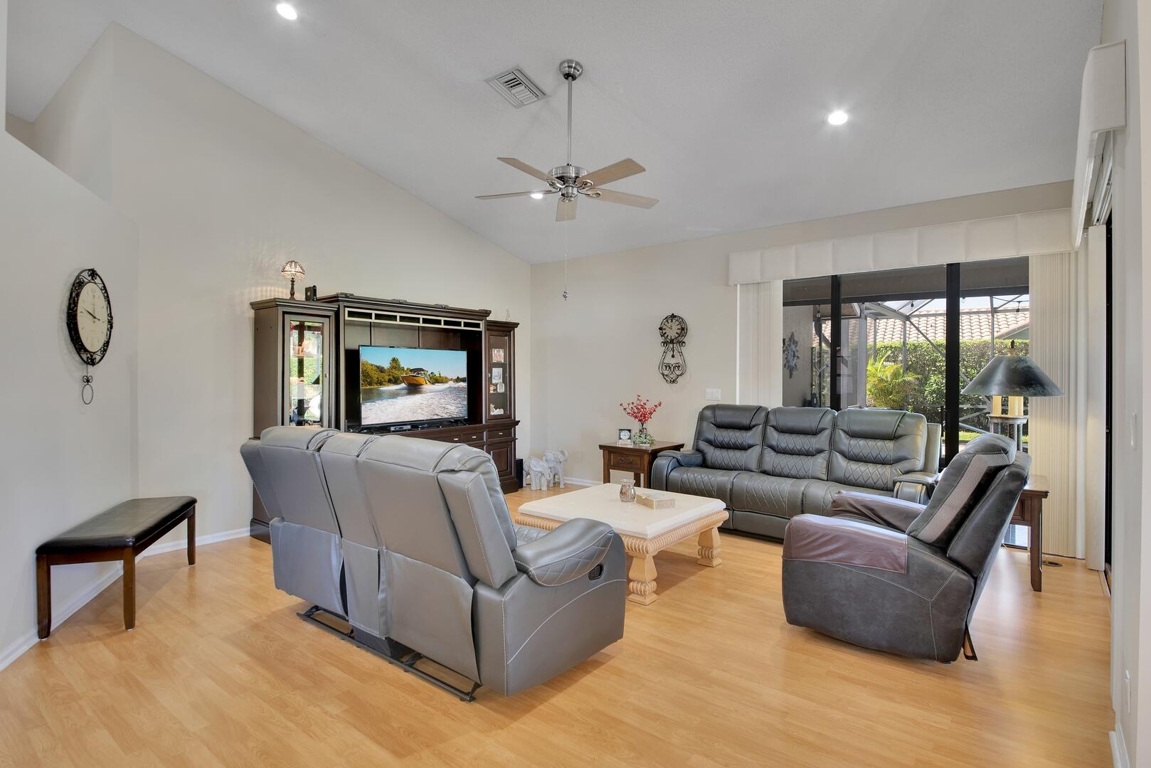 19261 Cherry Hills Terrace