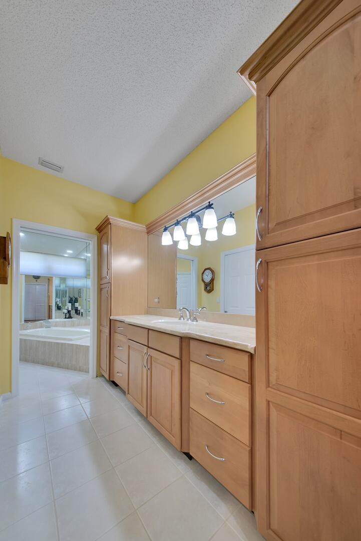 19261 Cherry Hills Terrace