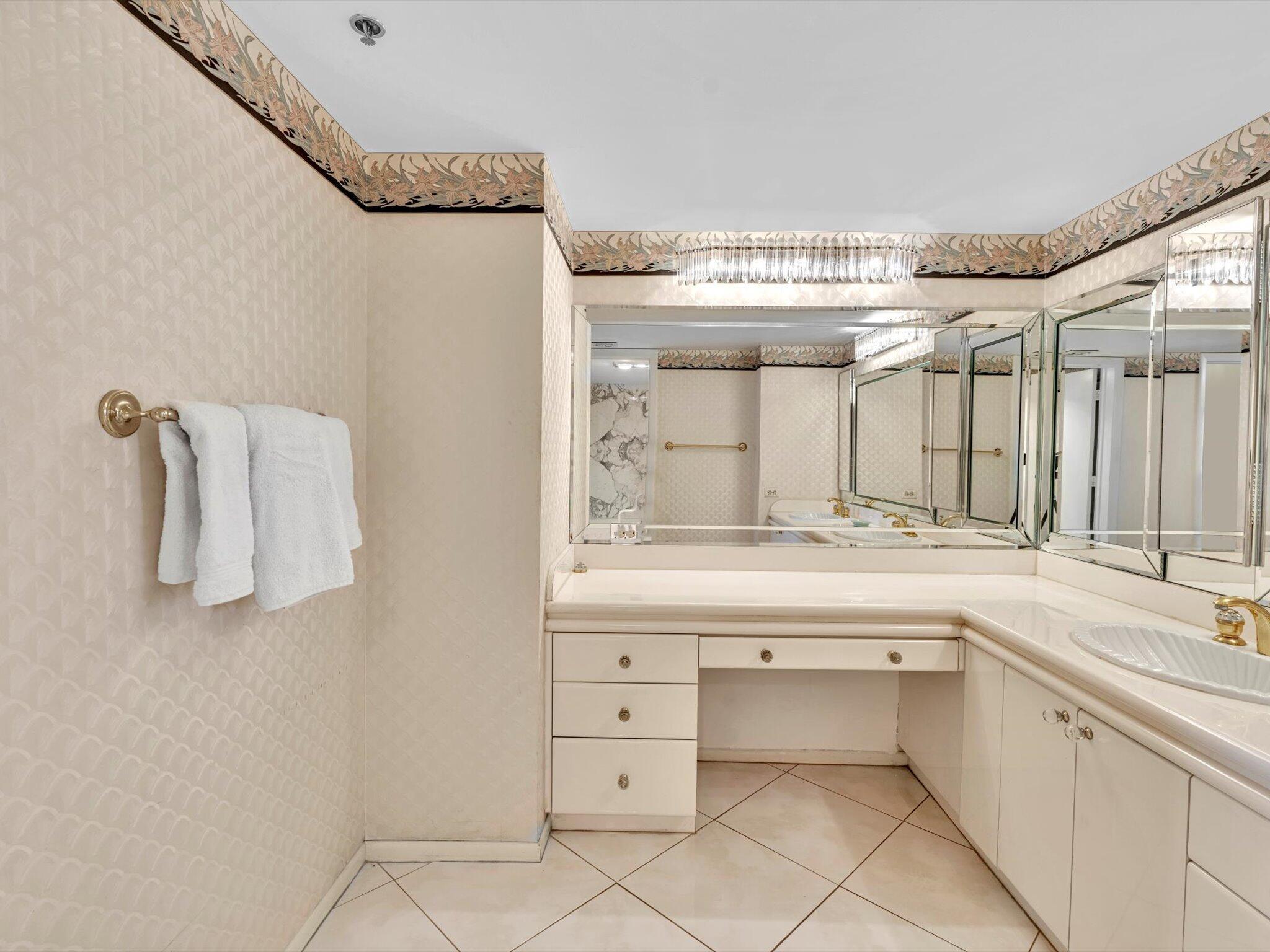 4740 S Ocean Boulevard 606