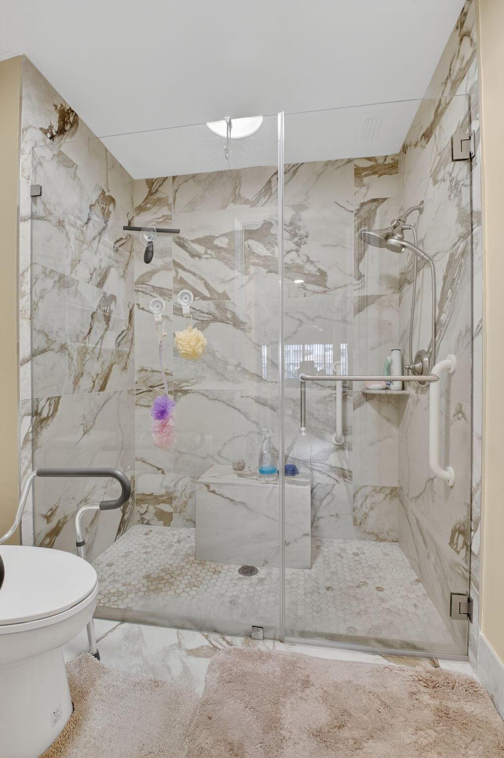 6234 Pointe Regal Circle