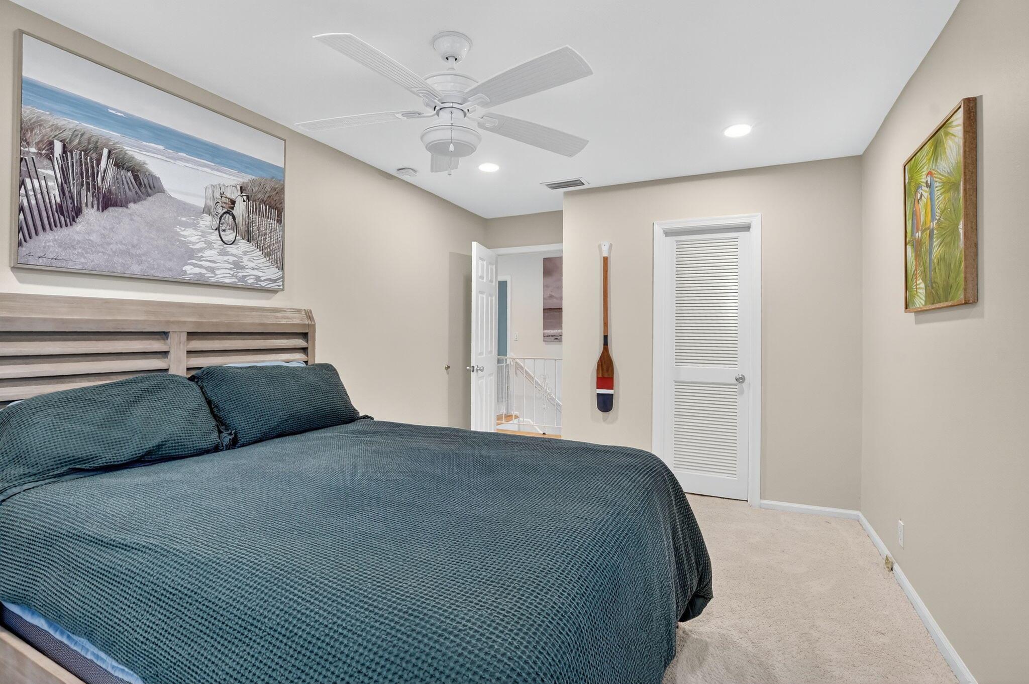 1194 Hillsboro Mile 74