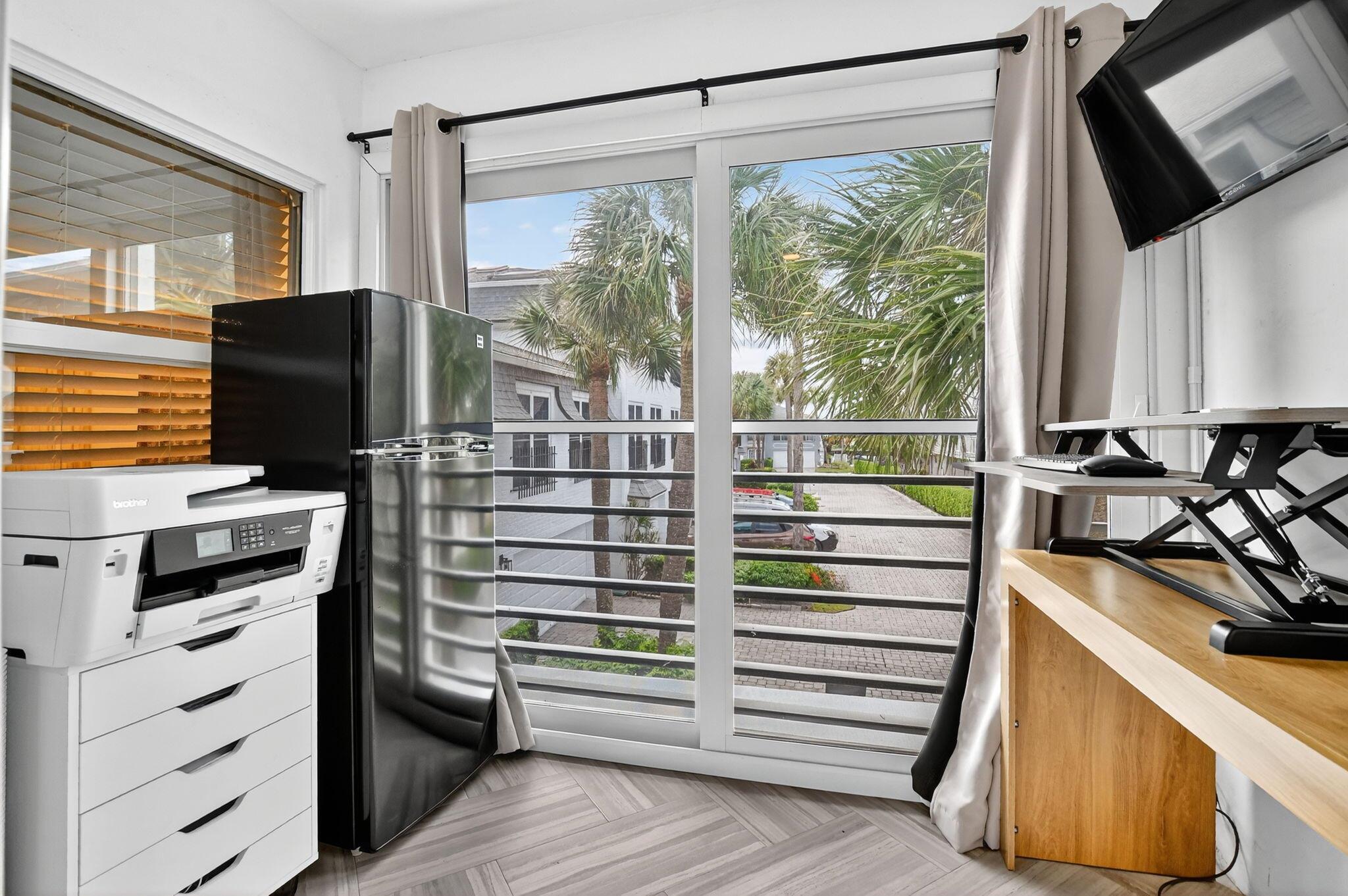 1194 Hillsboro Mile 74