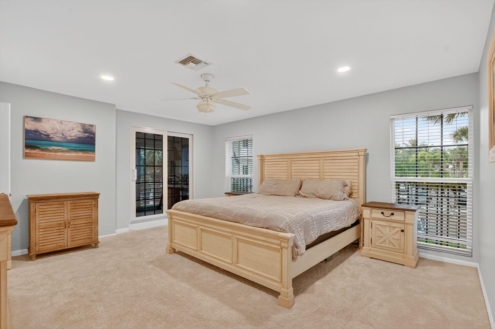 1194 Hillsboro Mile 74