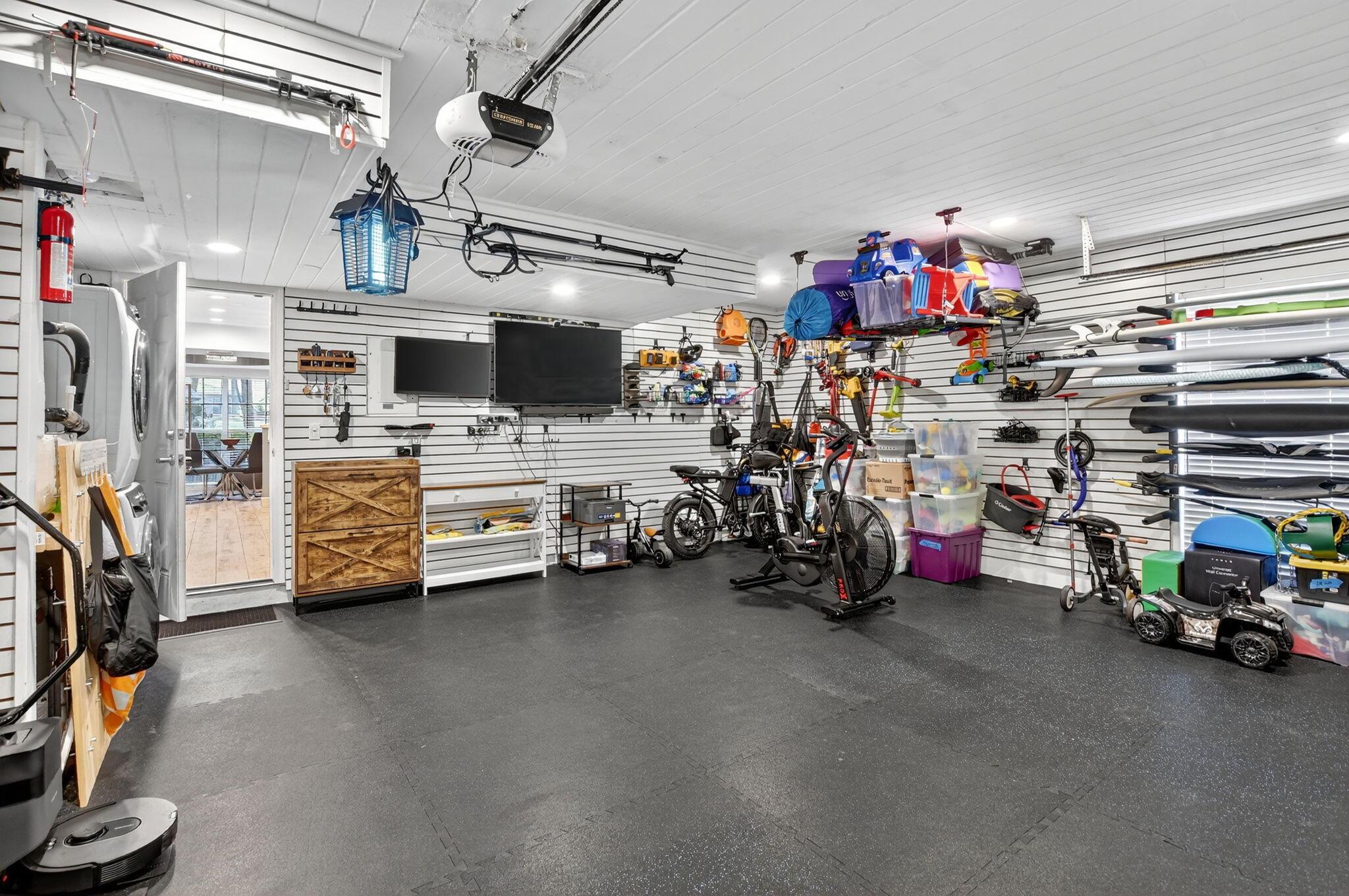 1194 Hillsboro Mile 74