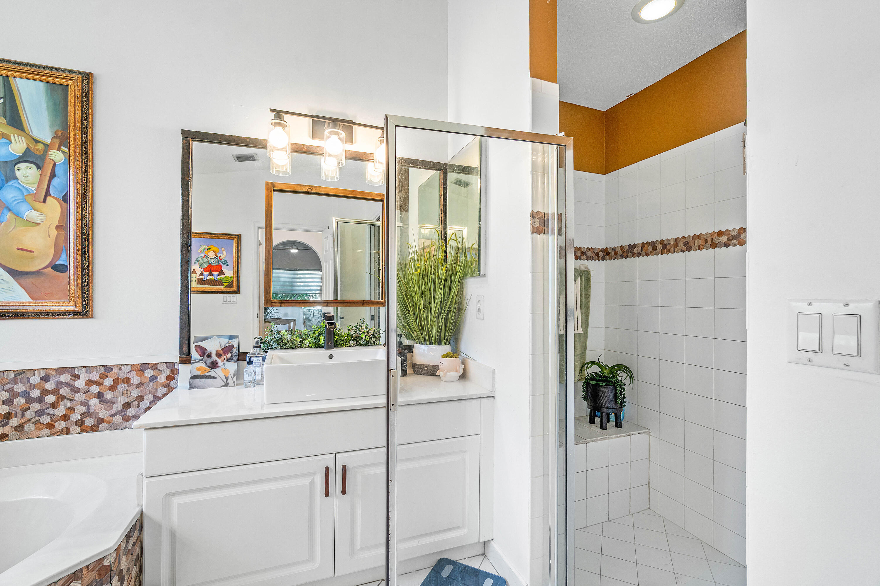 6805 Sun River Road