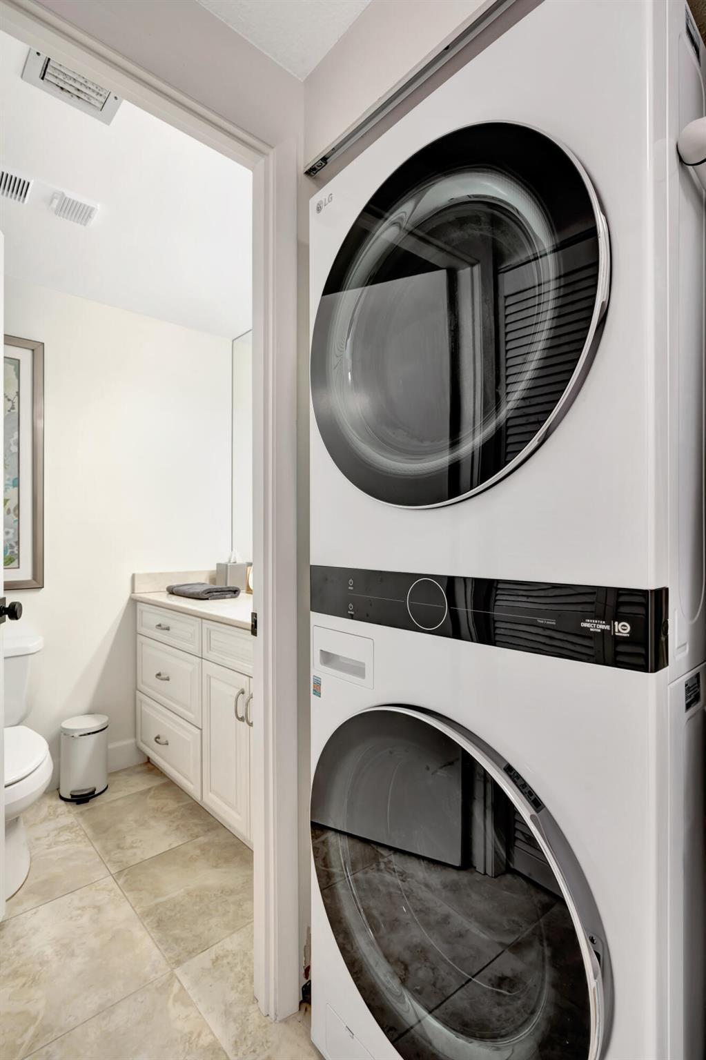 353 S Us Highway 1 A4