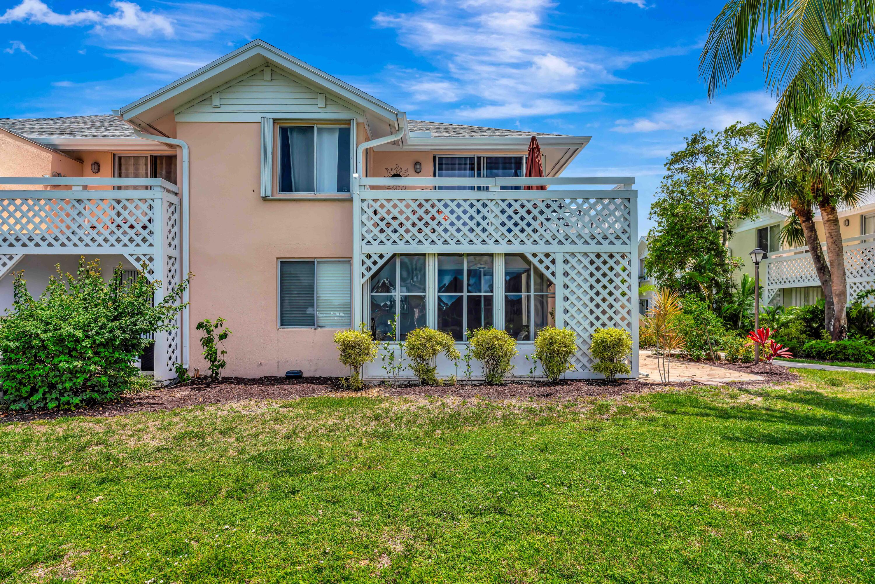 353 S Us Highway 1 A4