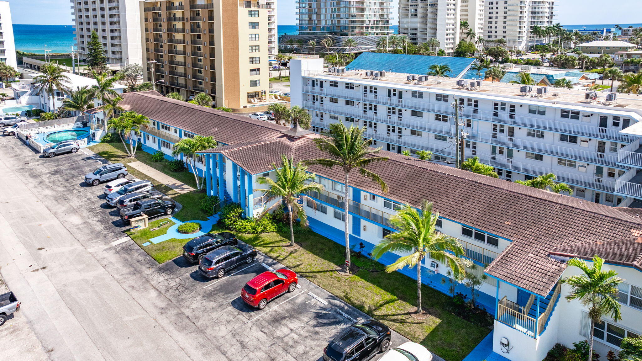 3212 NE 8th Court 7