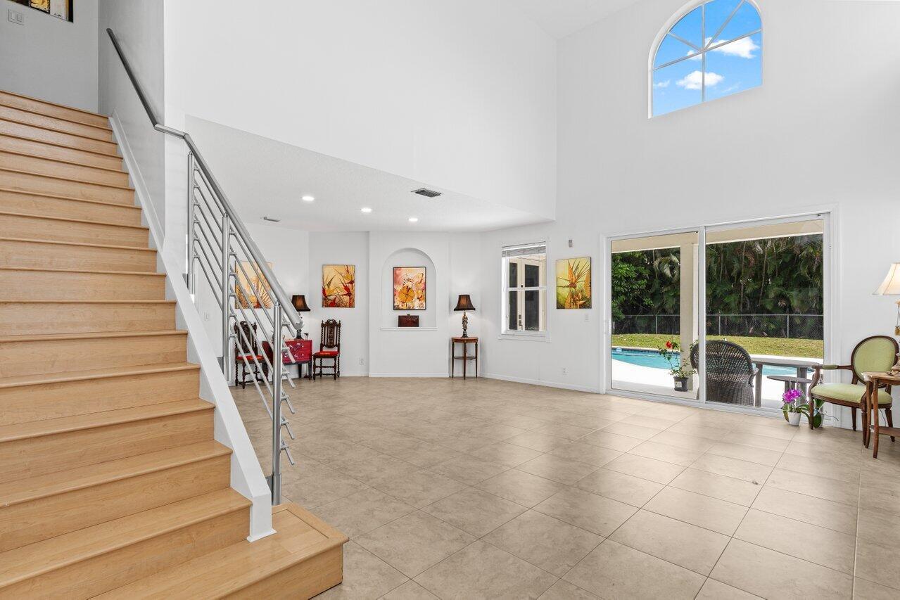 11157 Harbour Springs Circle