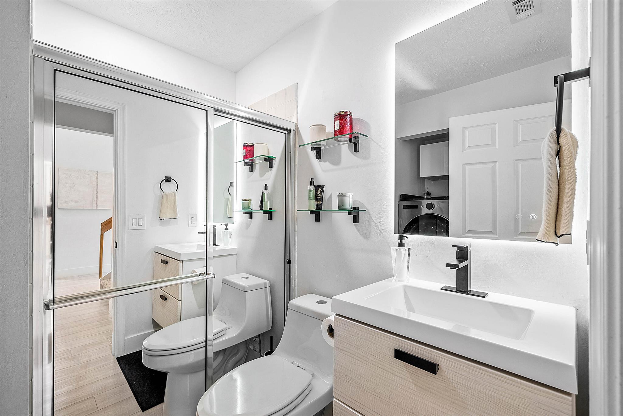 22627 Meridiana Drive