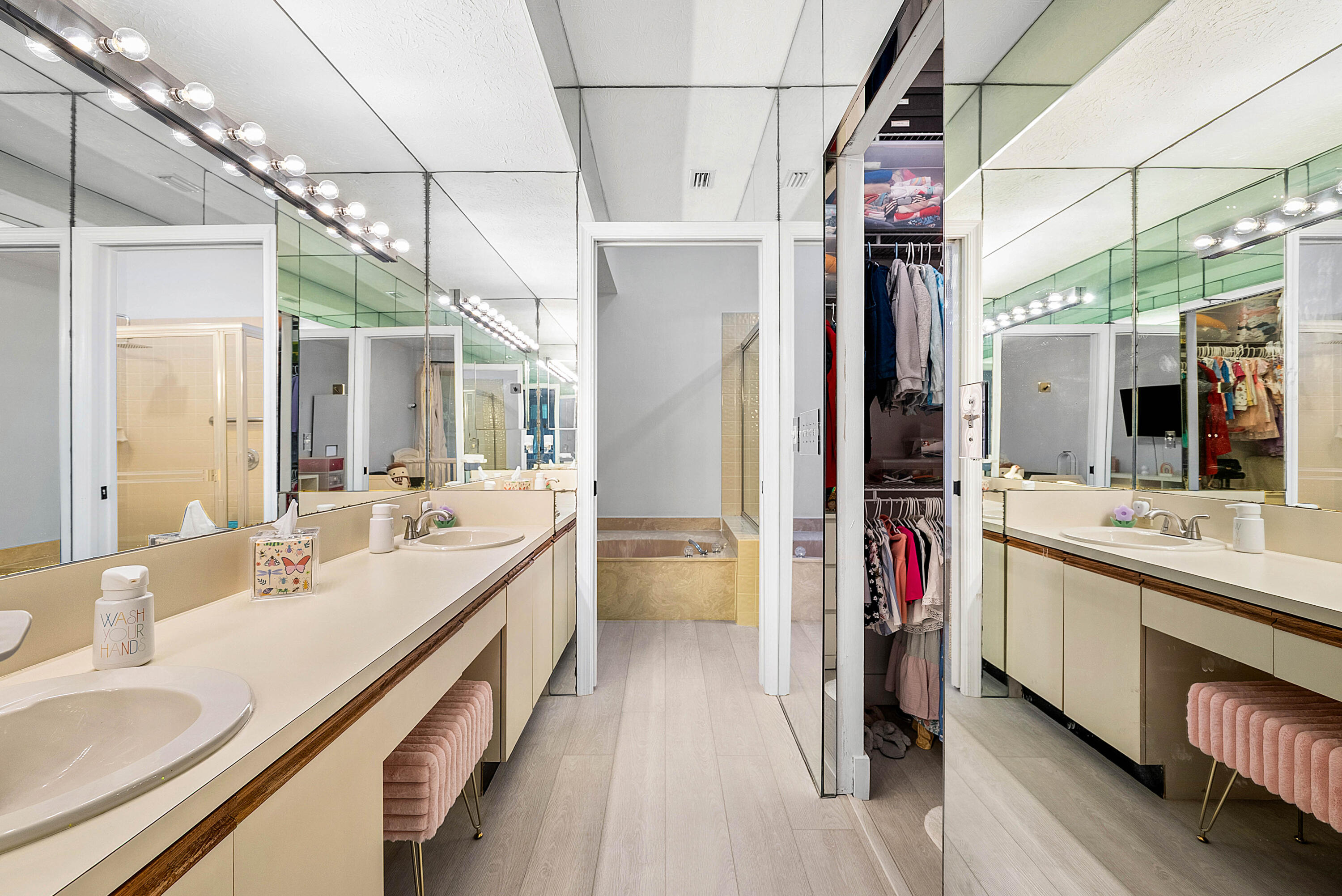 22627 Meridiana Drive