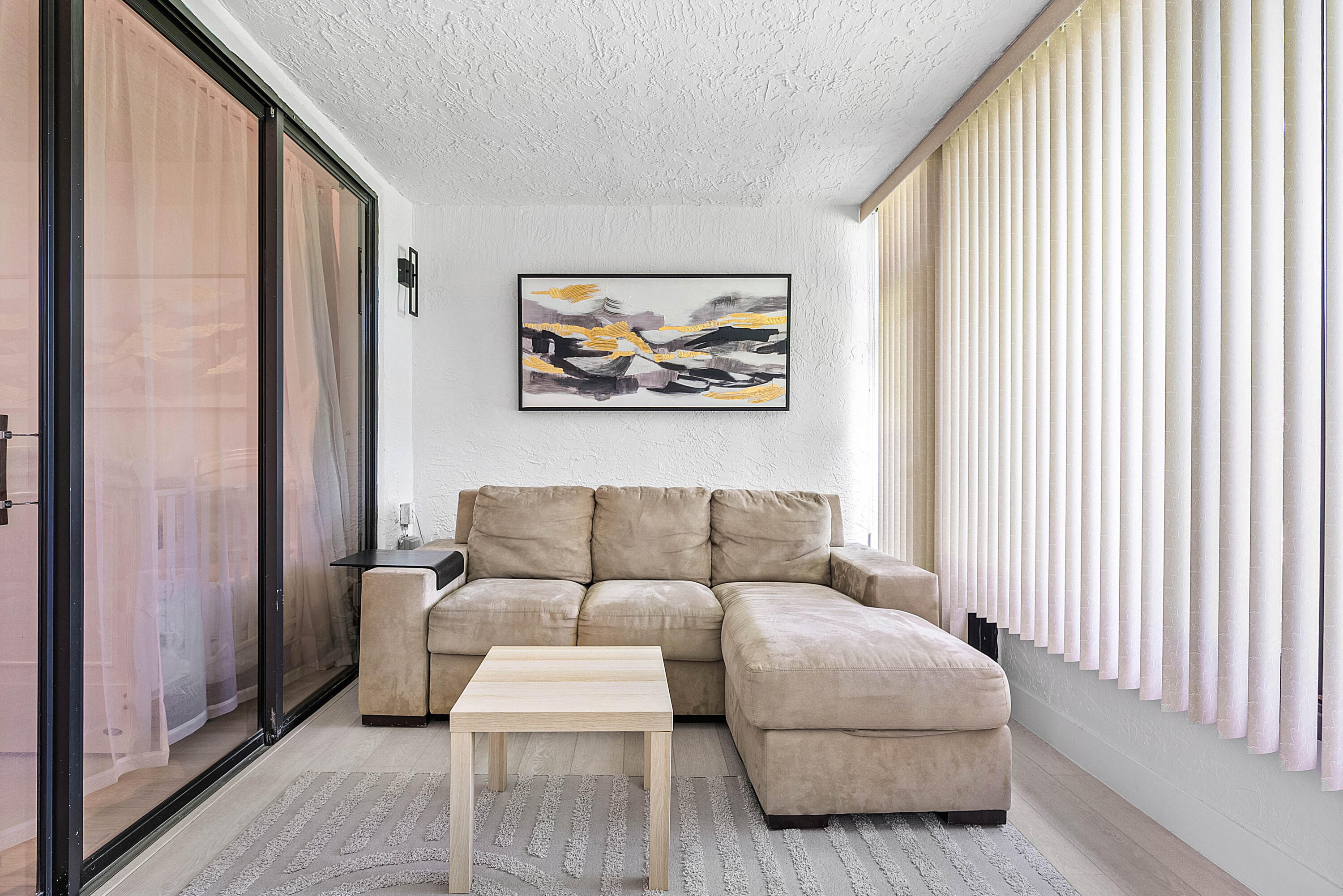 22627 Meridiana Drive